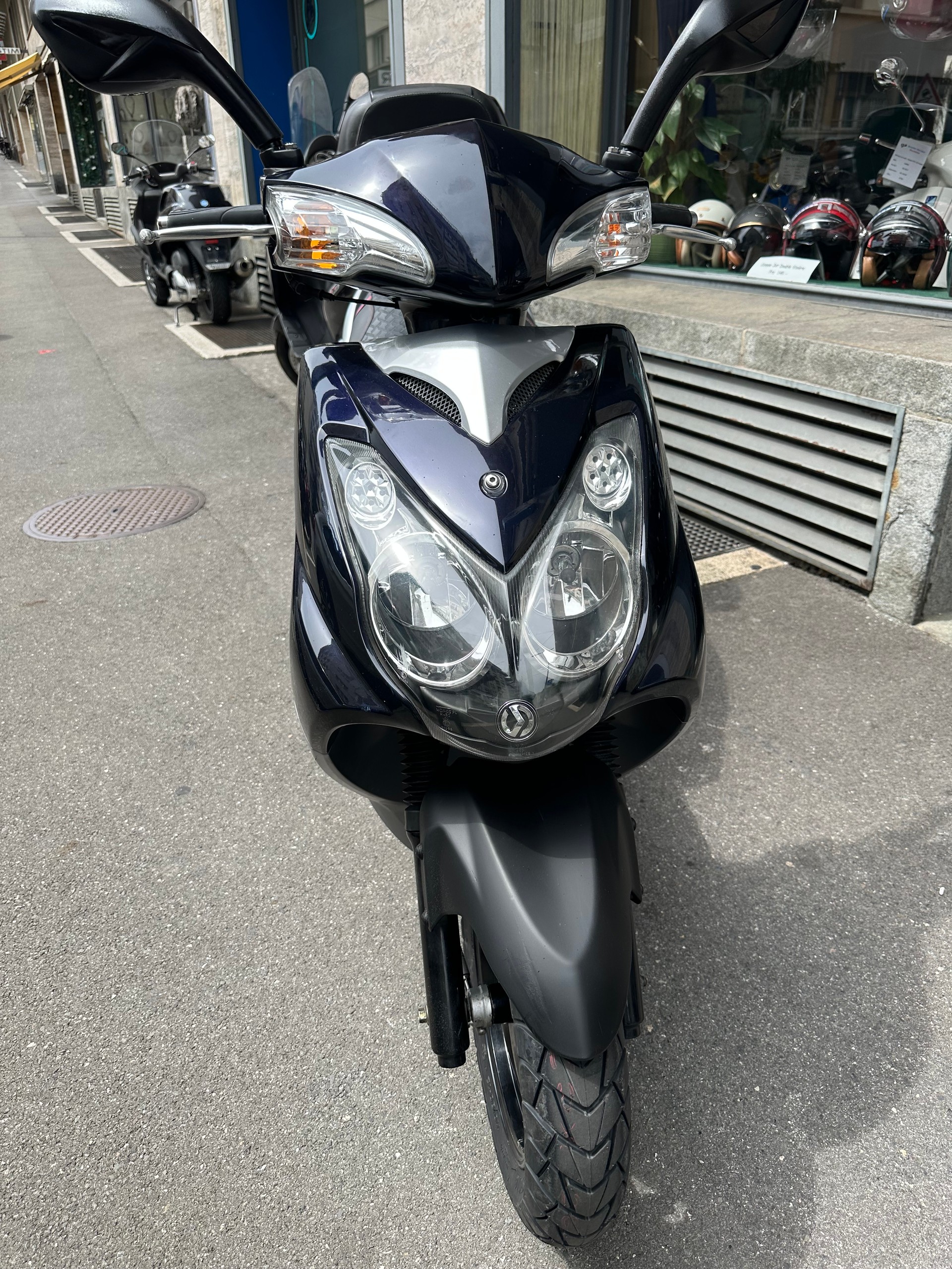 SYM VS 125-image-1