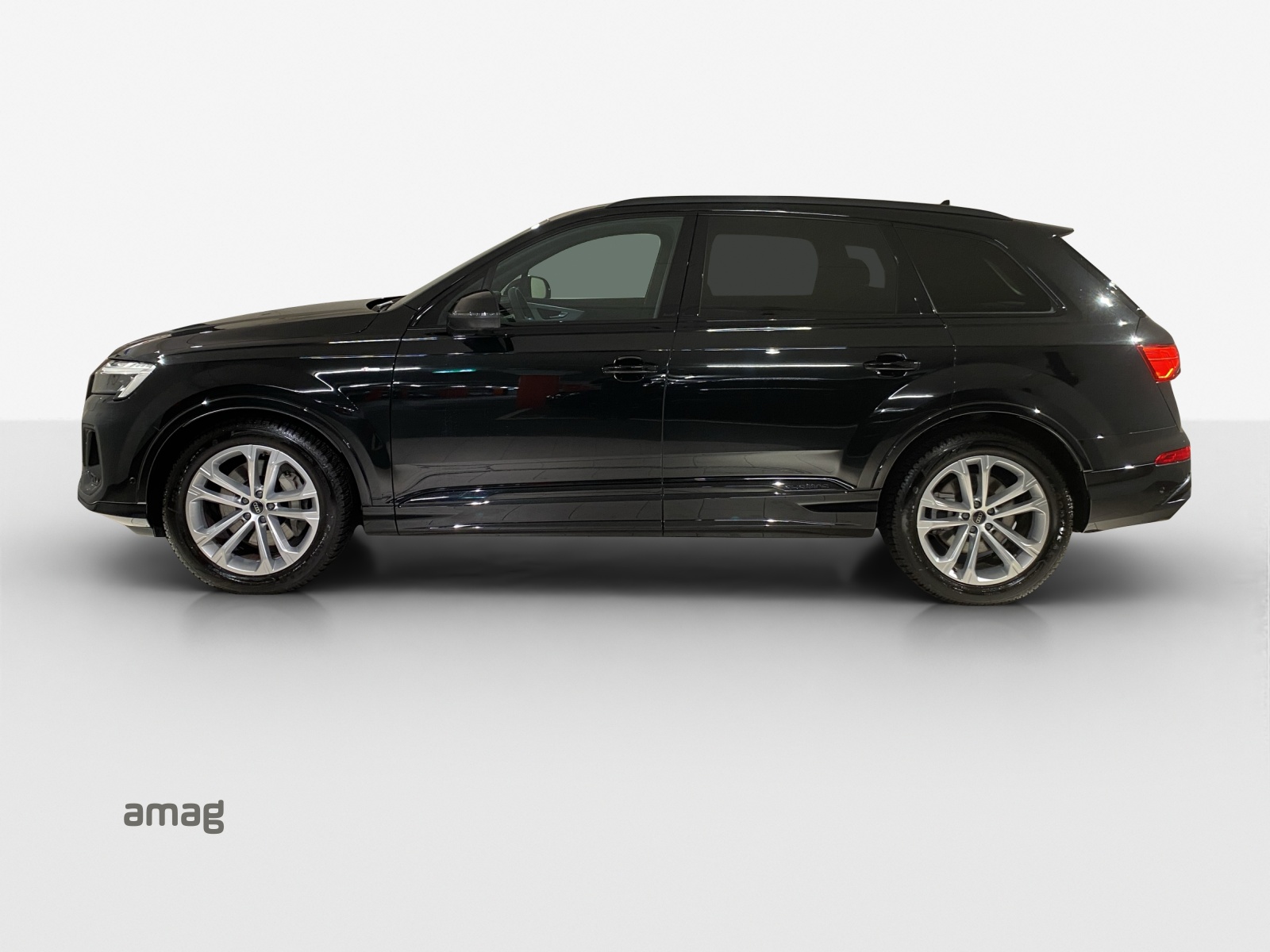 AUDI Q7 55 TFSI S line quattro tiptronic-showroom-element-1