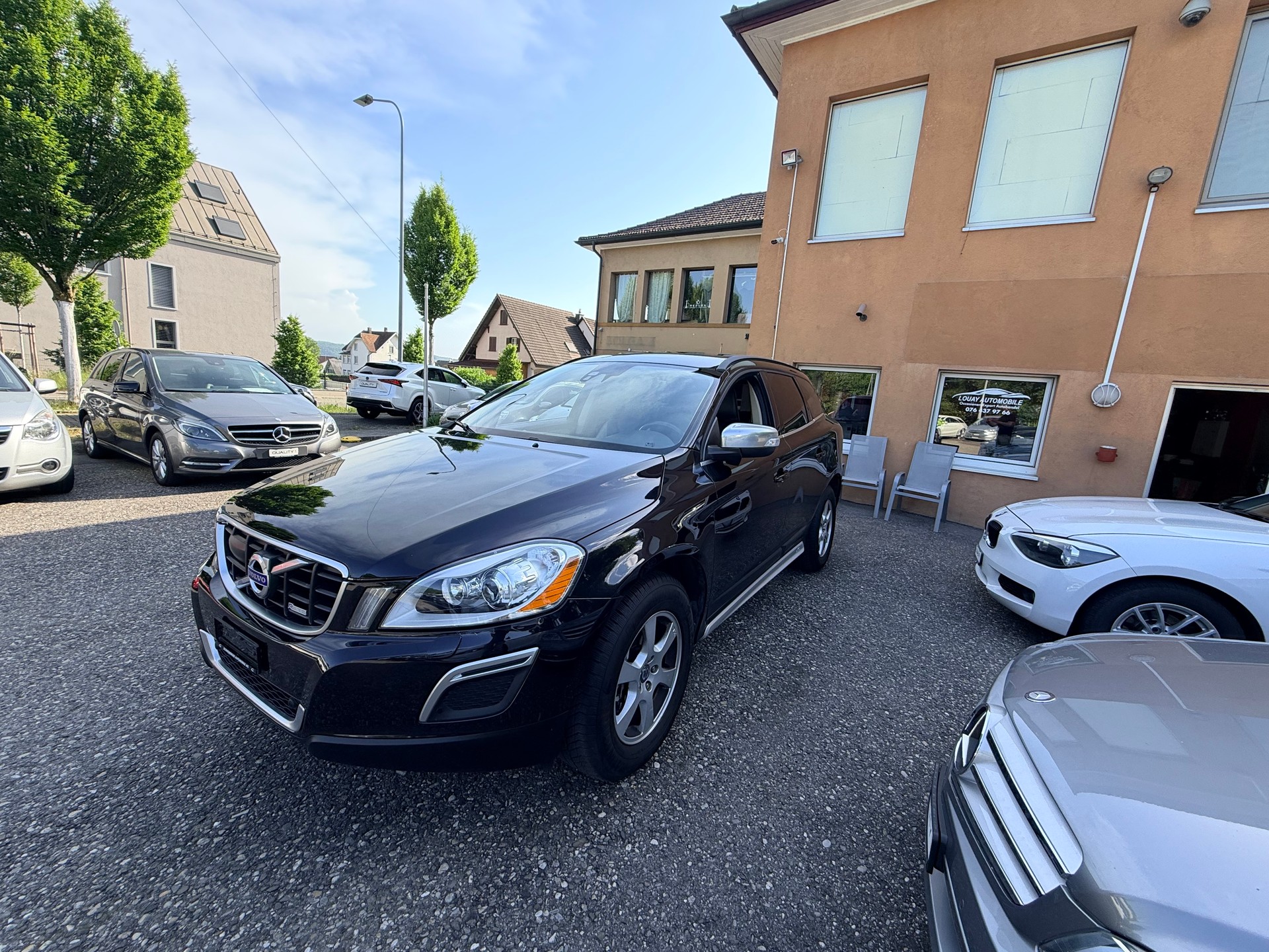 VOLVO XC60 T6 AWD R-Design Geartronic-image-6