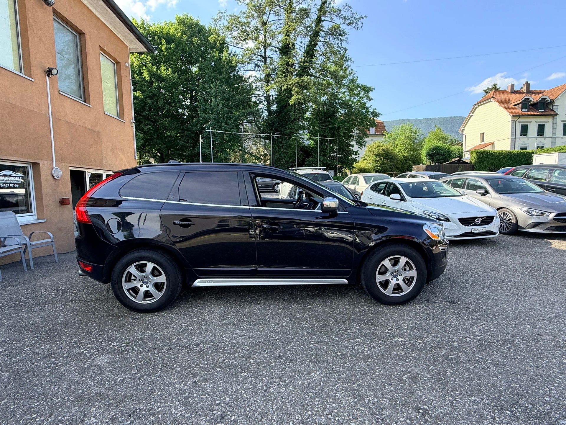 VOLVO XC60 T6 AWD R-Design Geartronic-image-4