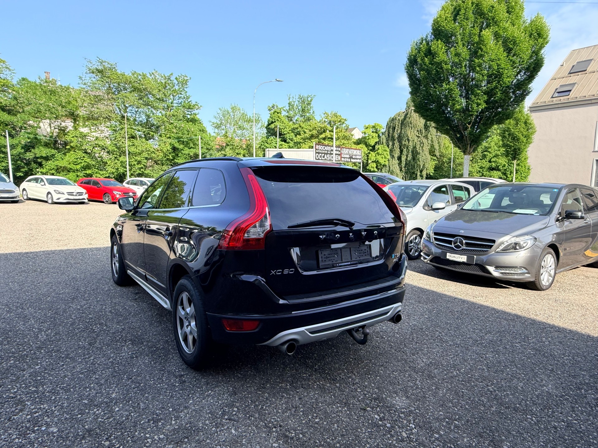 VOLVO XC60 T6 AWD R-Design Geartronic-image-11