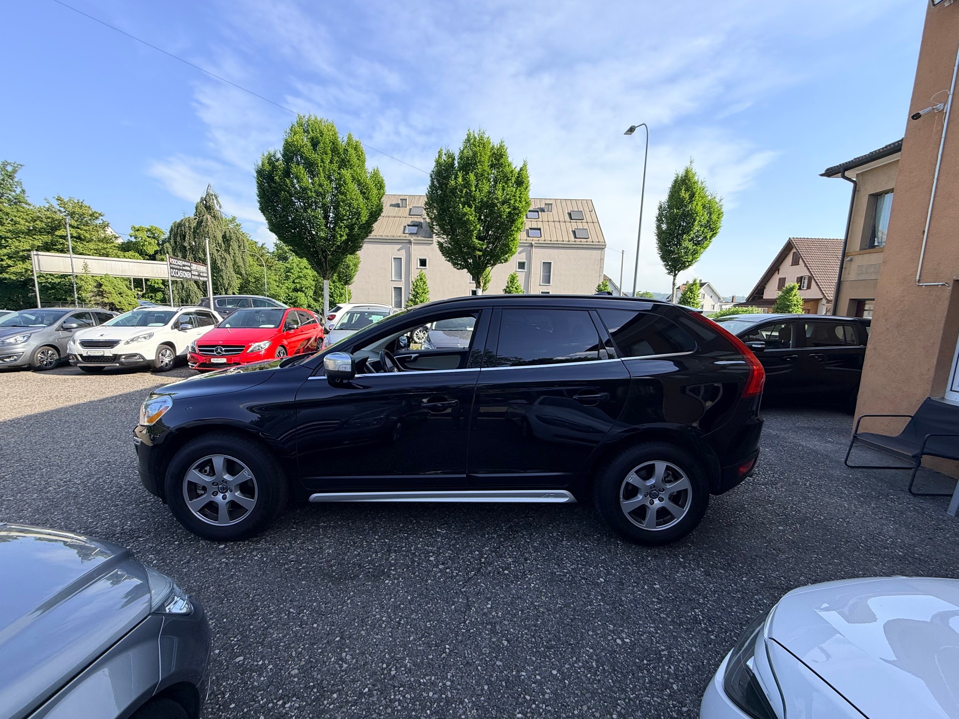 VOLVO XC60 T6 AWD R-Design Geartronic-image-5