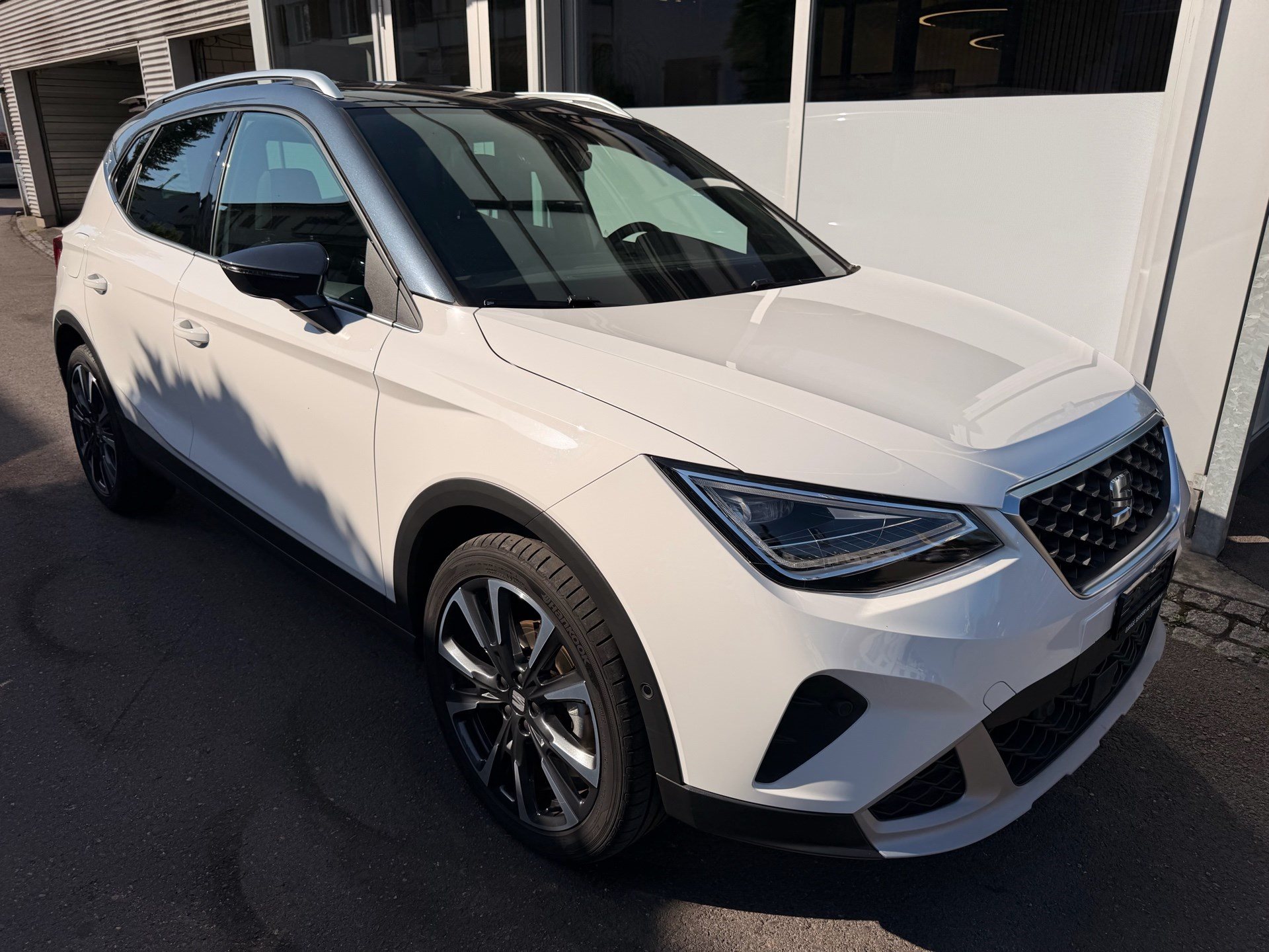 SEAT Arona 1.5 TSI DSG XPERIENCE-image-2