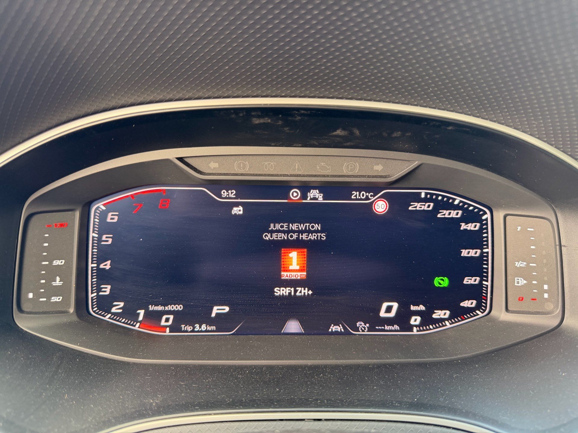 SEAT Arona 1.5 TSI DSG XPERIENCE-image-10
