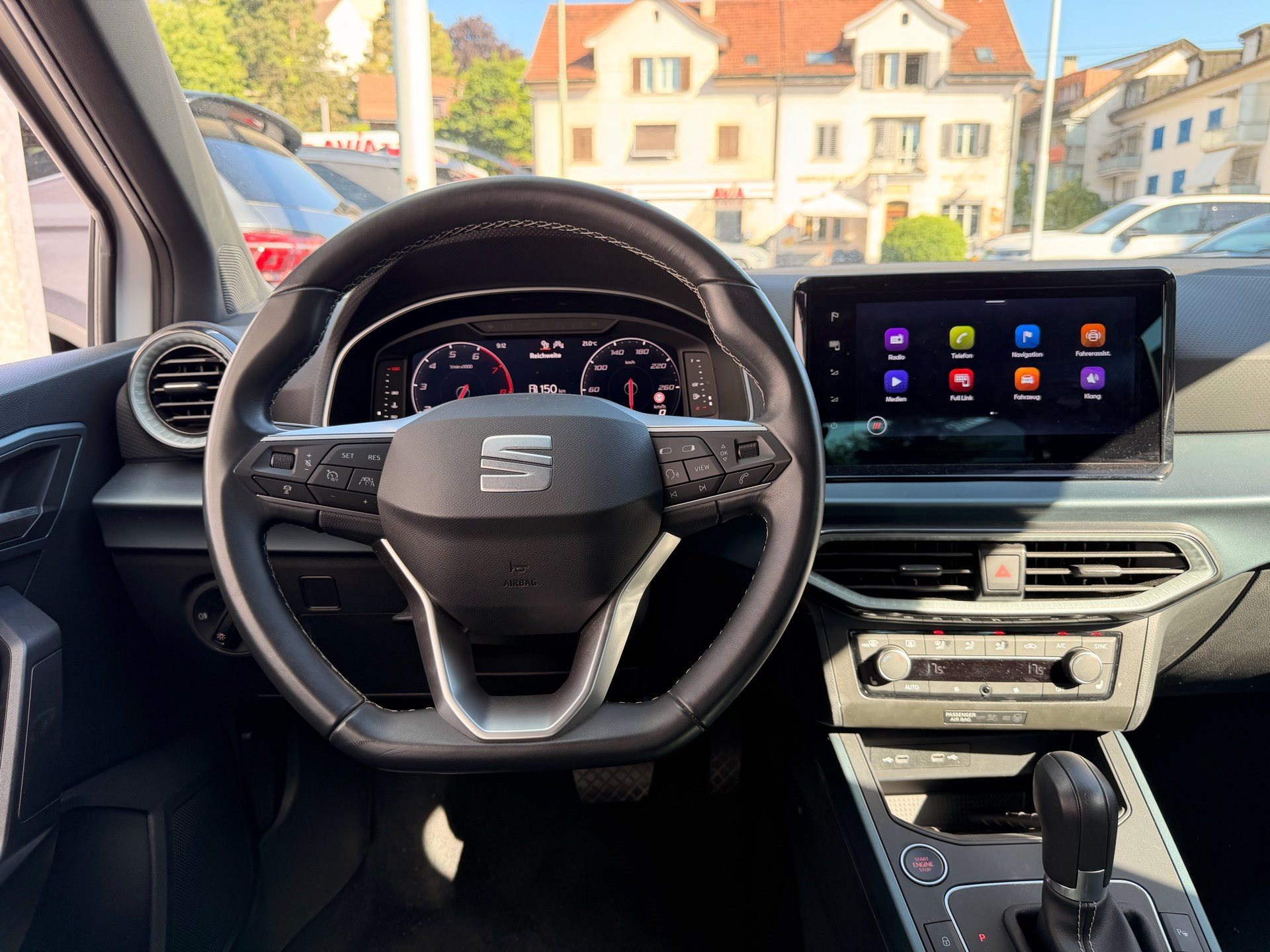 SEAT Arona 1.5 TSI DSG XPERIENCE-image-8