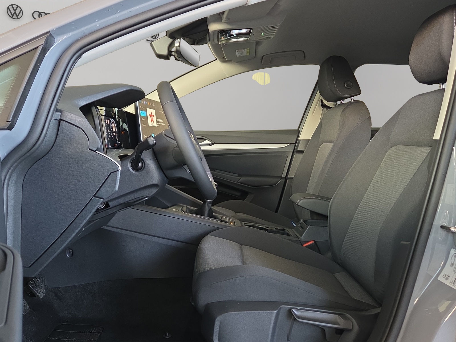 VW Golf 1.5 TSI Basis-image-5