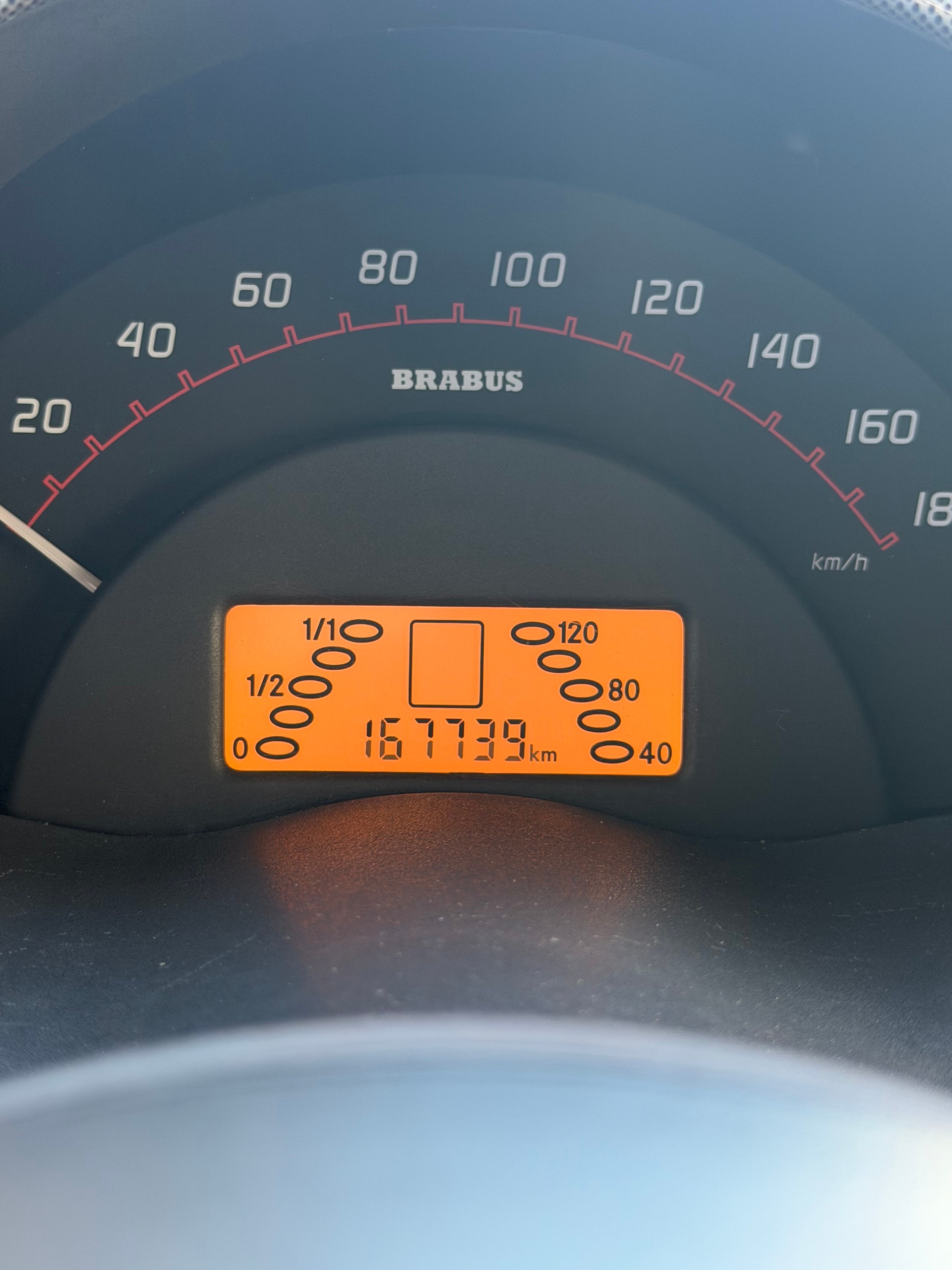 SMART fortwo BRABUS-image-9