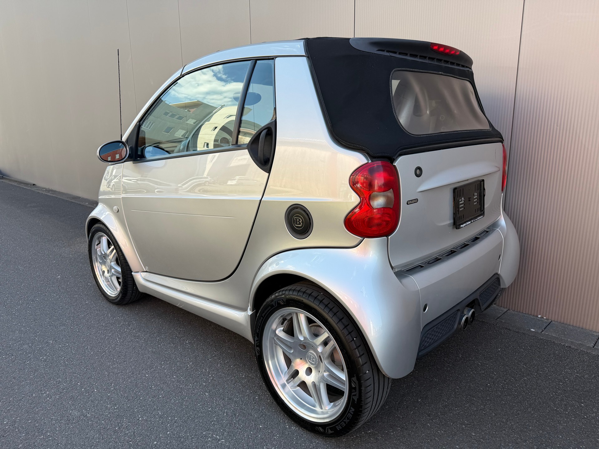 SMART fortwo BRABUS-showroom-element-2