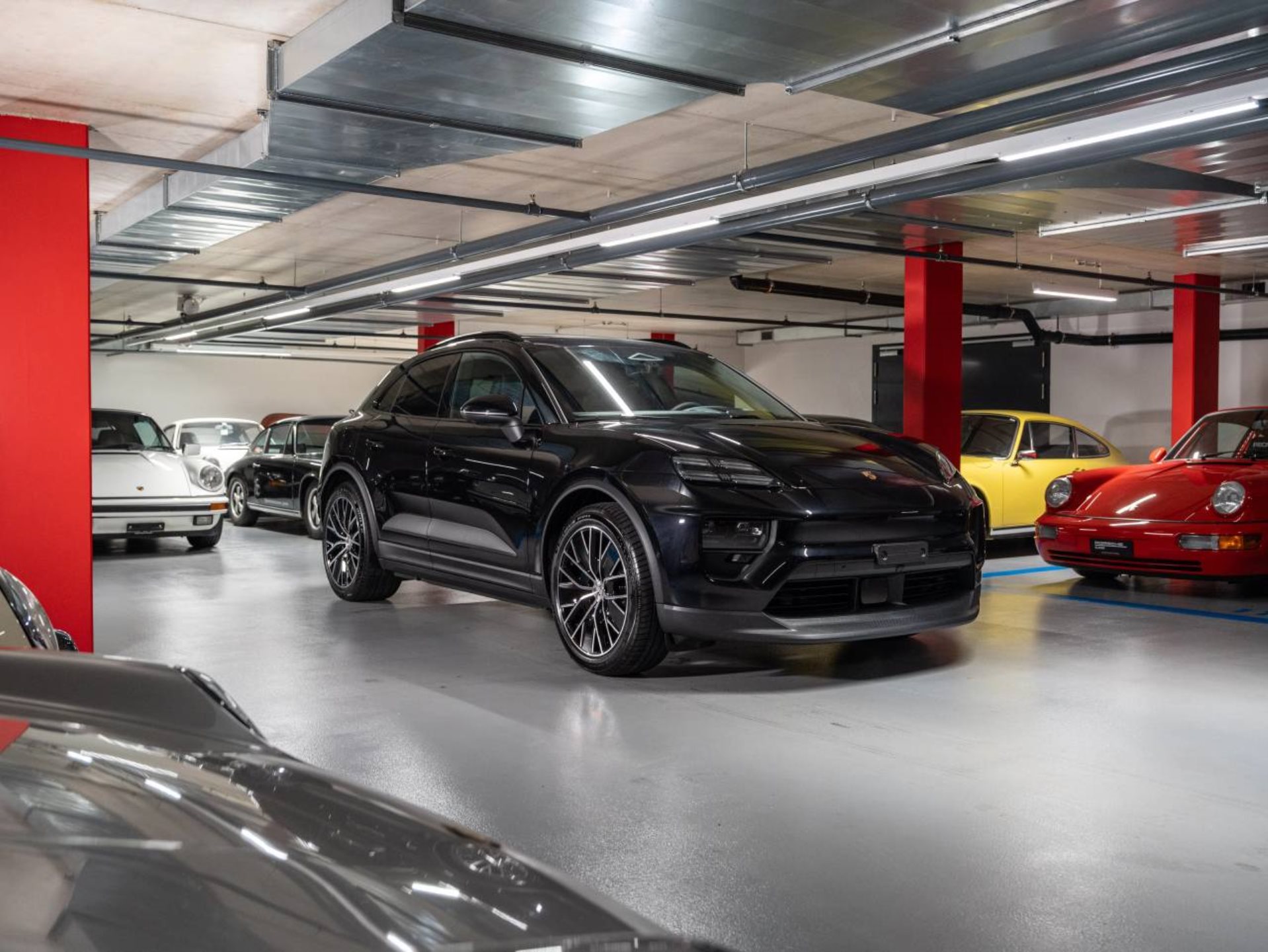 PORSCHE Macan 4S-image-5