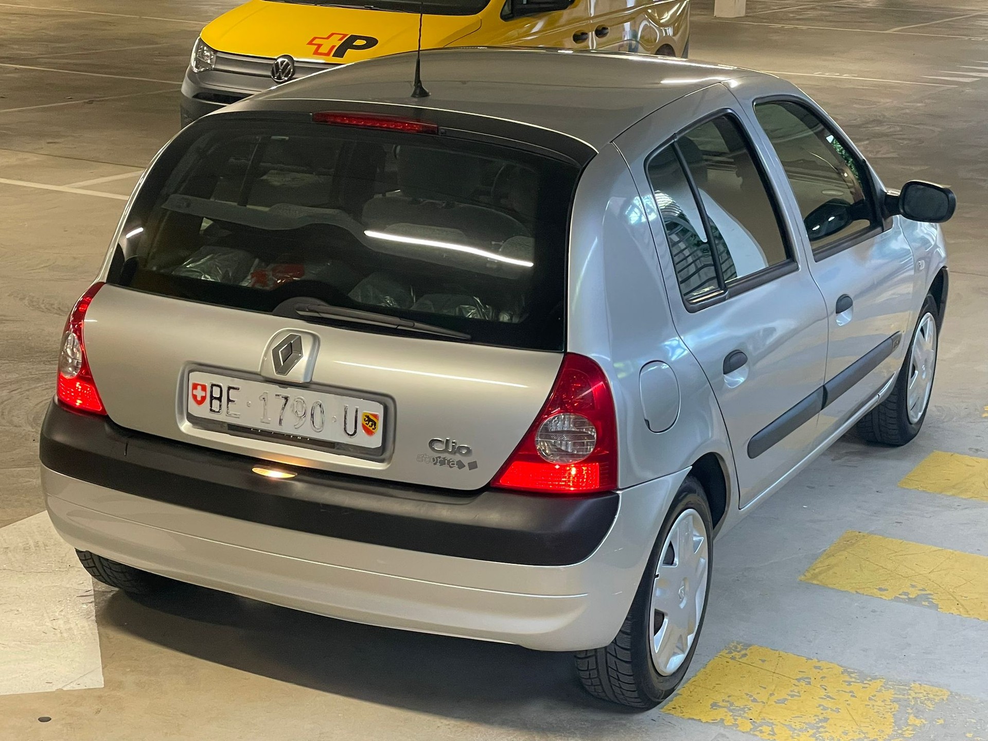 RENAULT Clio 1.2 16V Authentique Pack-image-6