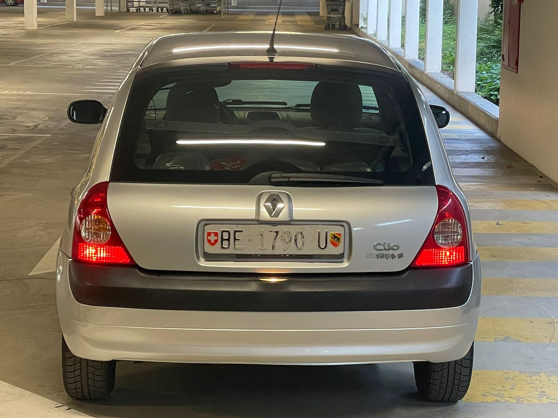 RENAULT Clio 1.2 16V Authentique Pack-image-5