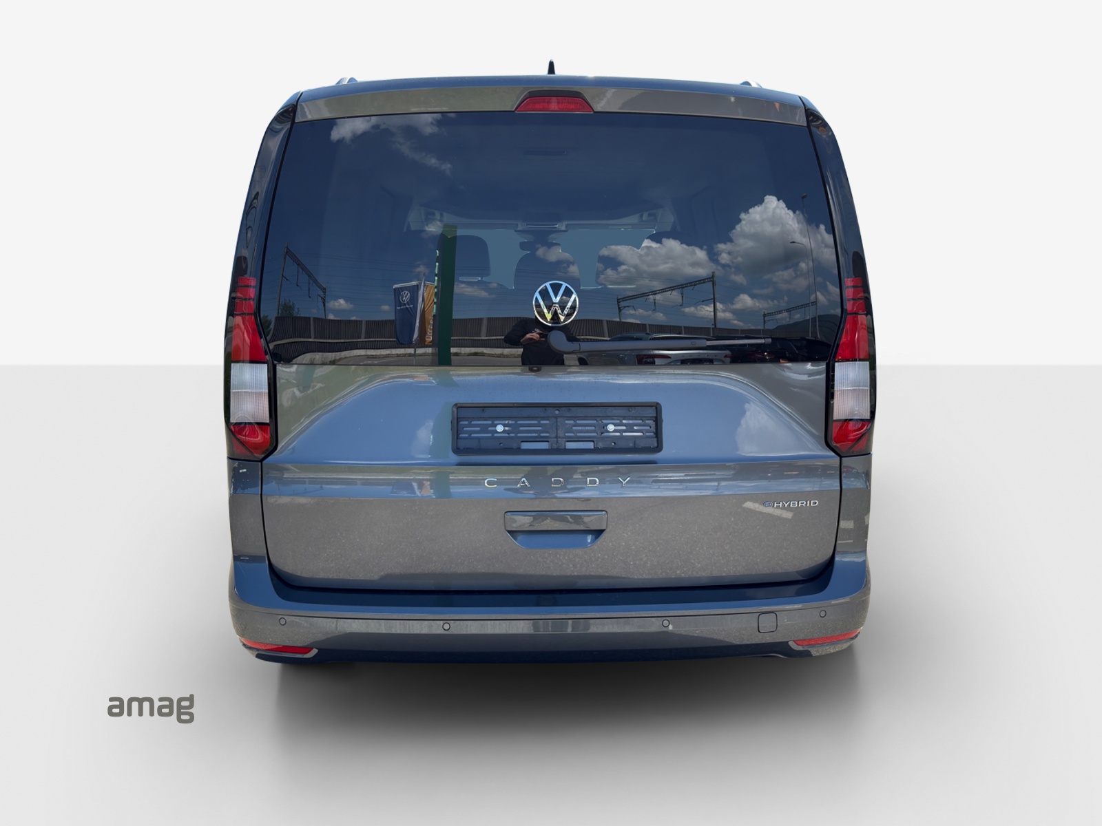 VW Caddy 1.5 TSI Plug in Hybrid Liberty DSG-showroom-element-3