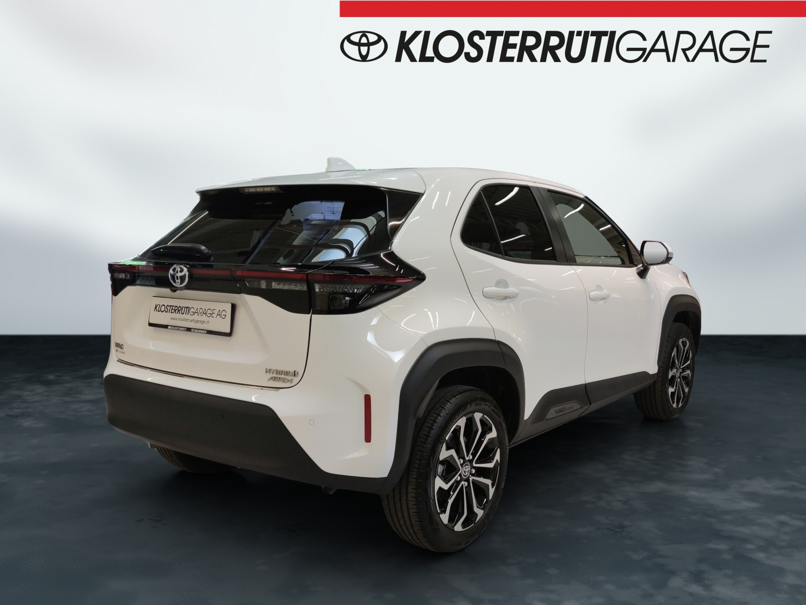 TOYOTA Yaris Cross 1.5 VVT-i HSD Trend AWD-i-showroom-element-2
