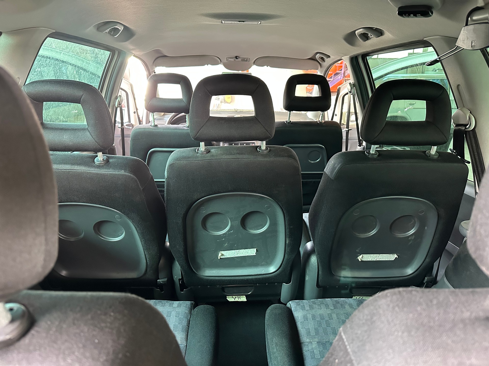 SEAT Alhambra 2.8 VR6 Sport 4x4-image-13
