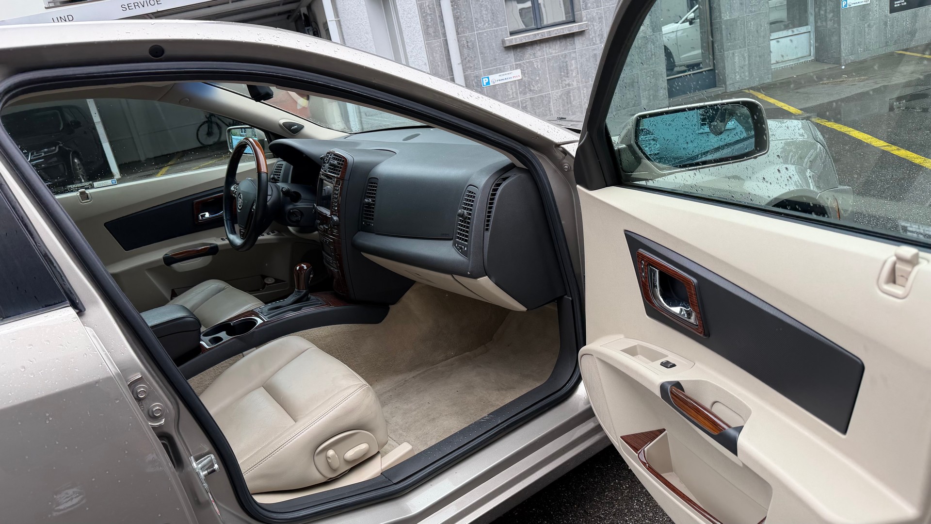 CADILLAC GMX 320-image-4