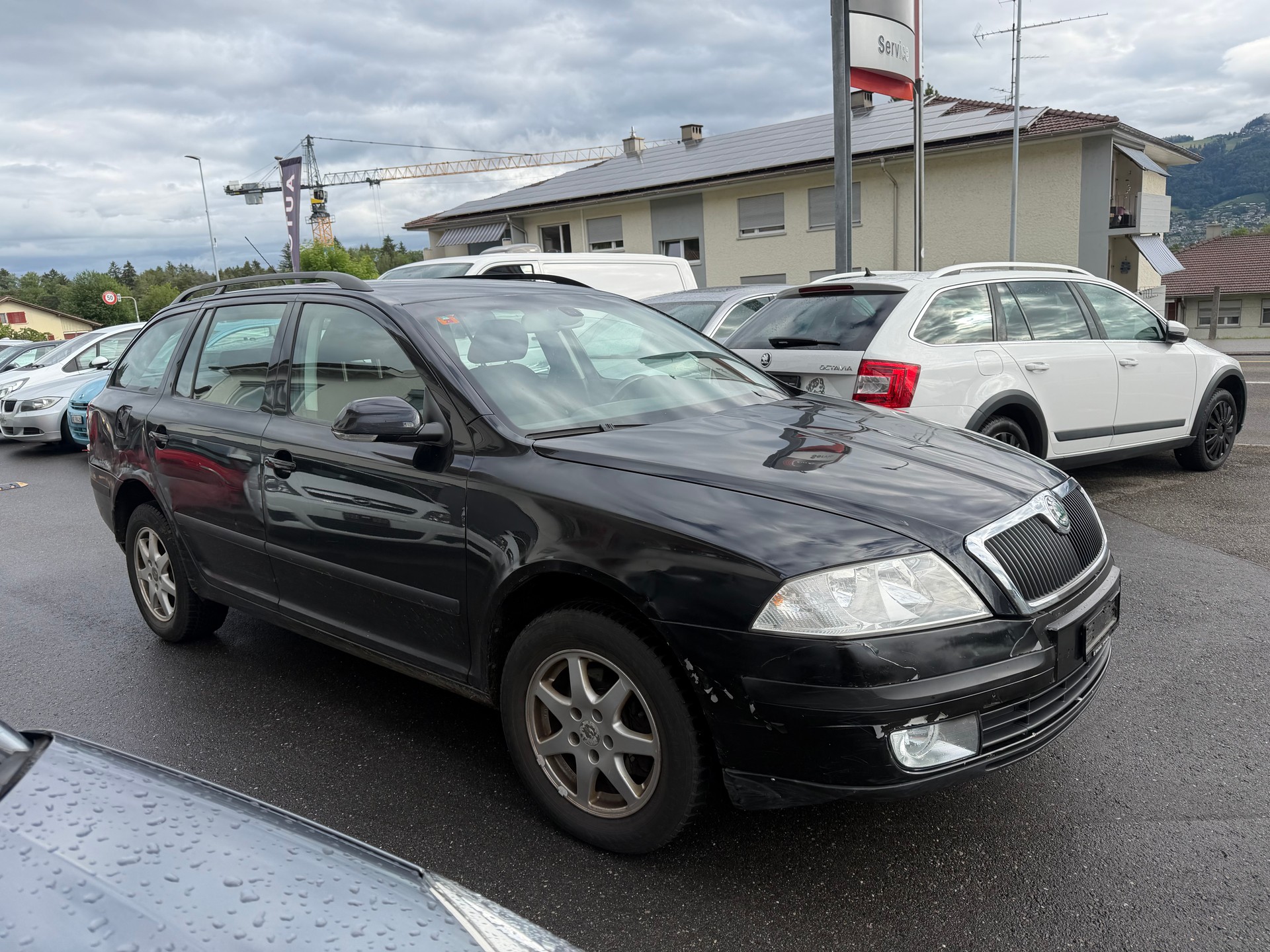 SKODA Octavia 2.0 TDI Adventure 4x4-image-1