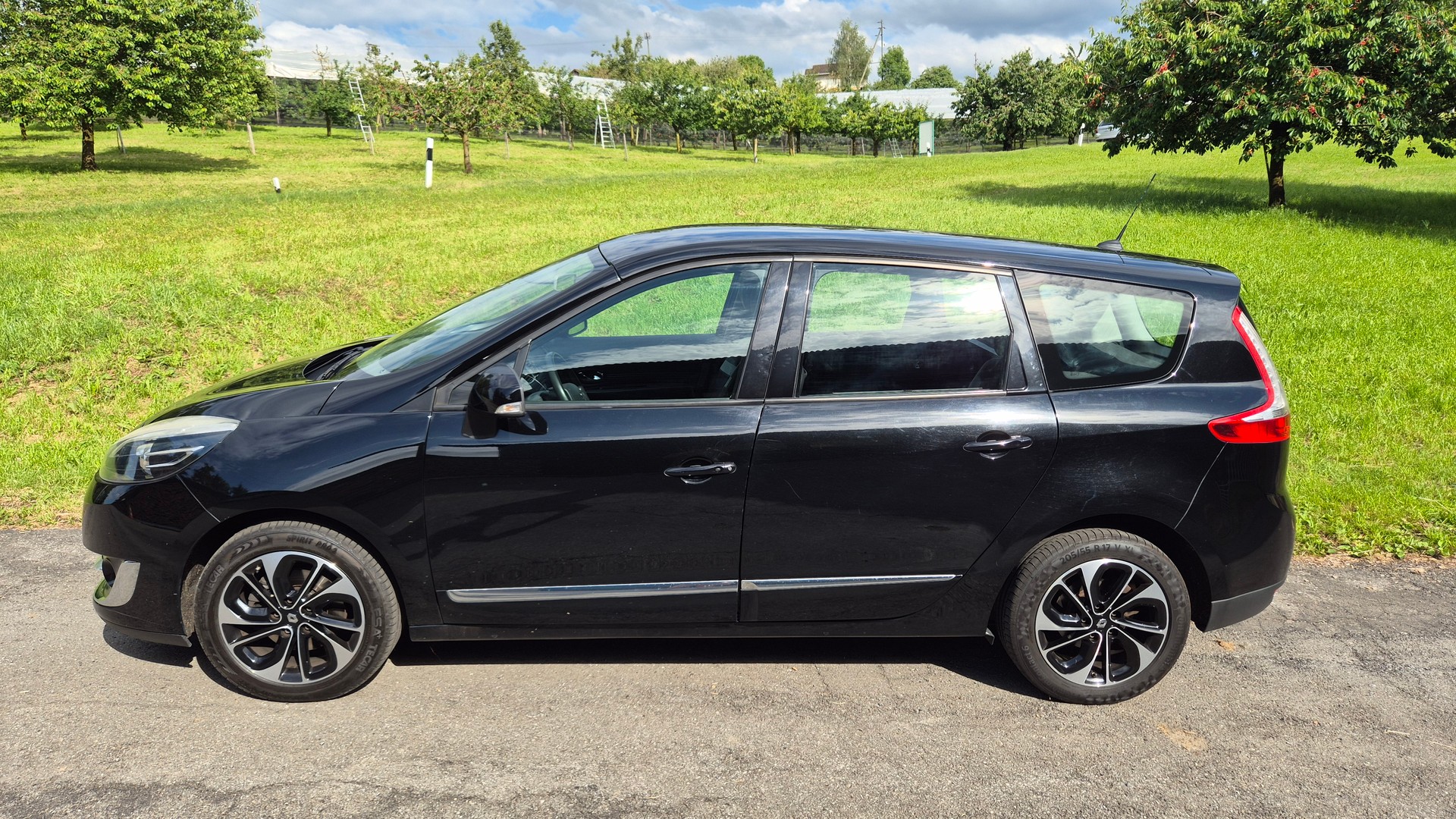 RENAULT Grand Scénic 1.5 dCi Expression EDC-image-2