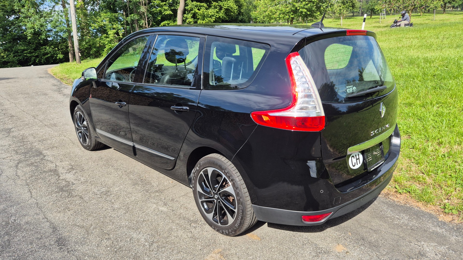 RENAULT Grand Scénic 1.5 dCi Expression EDC-image-1