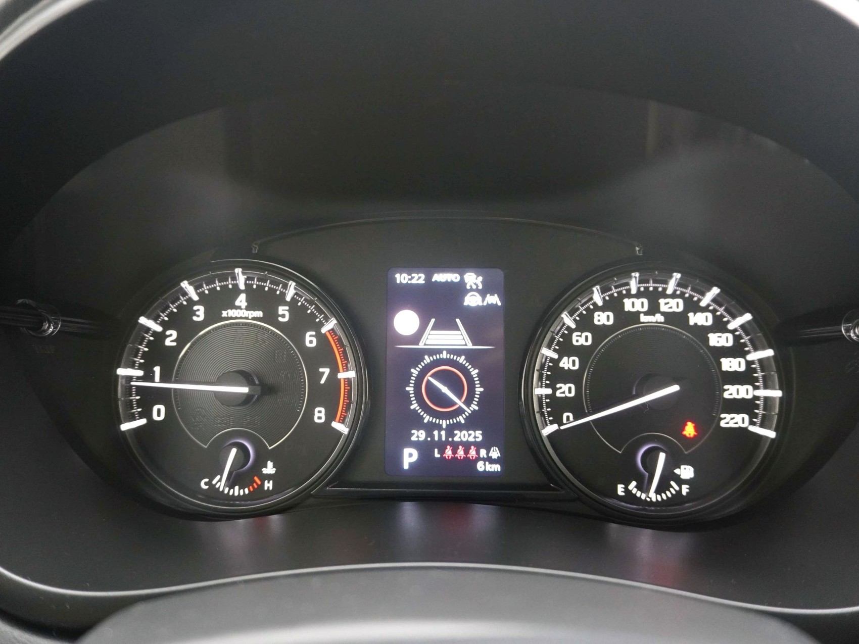 SUZUKI S-Cross 1.4 T Compact Top Hybrid 4x4-image-10