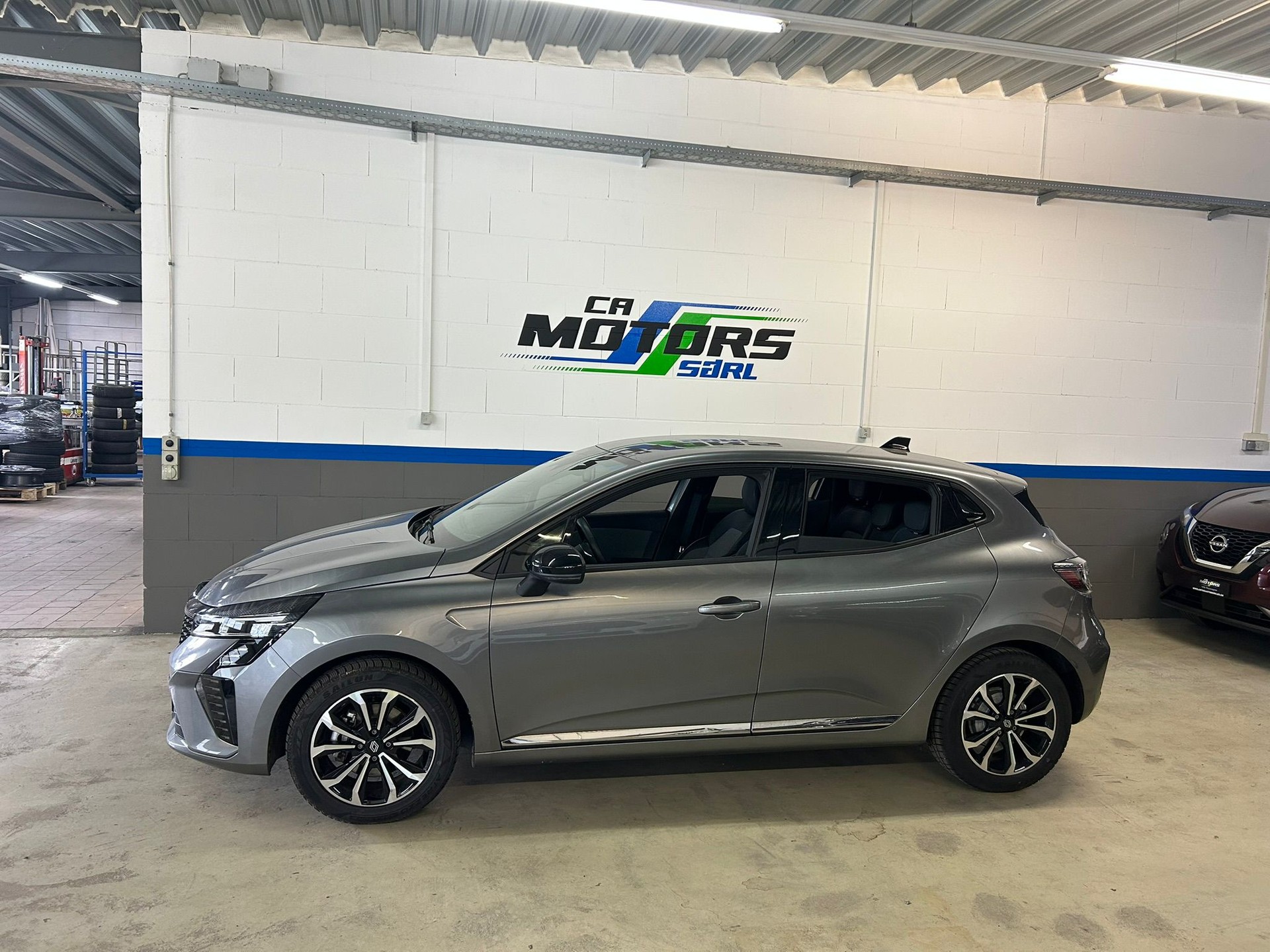 RENAULT Clio 1.6 E-Tech Evolution-image-2