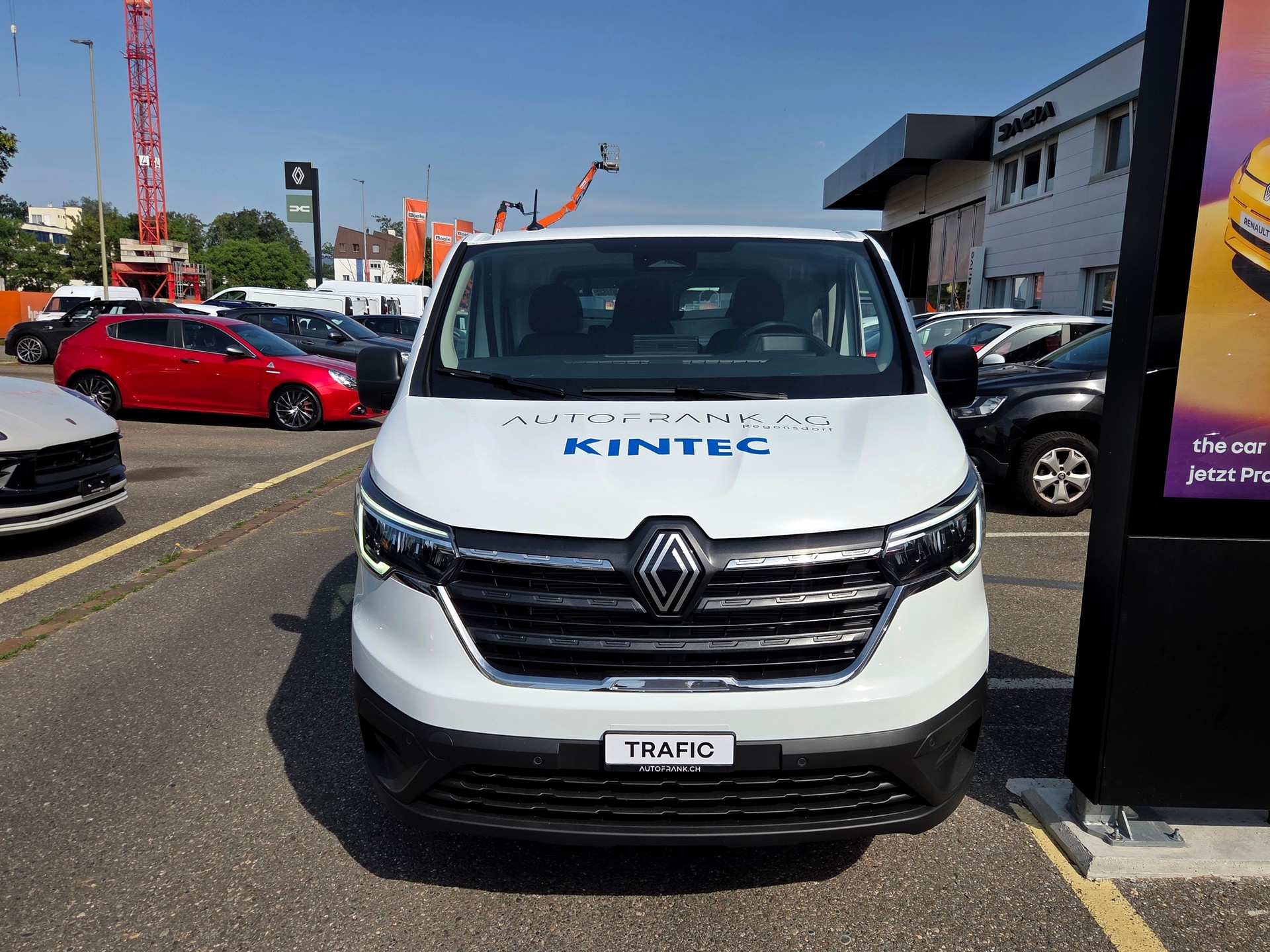 RENAULT Trafic Kaw. 3.0 t L1 H1 2.0 dCi Blue 130 Advance-image-18