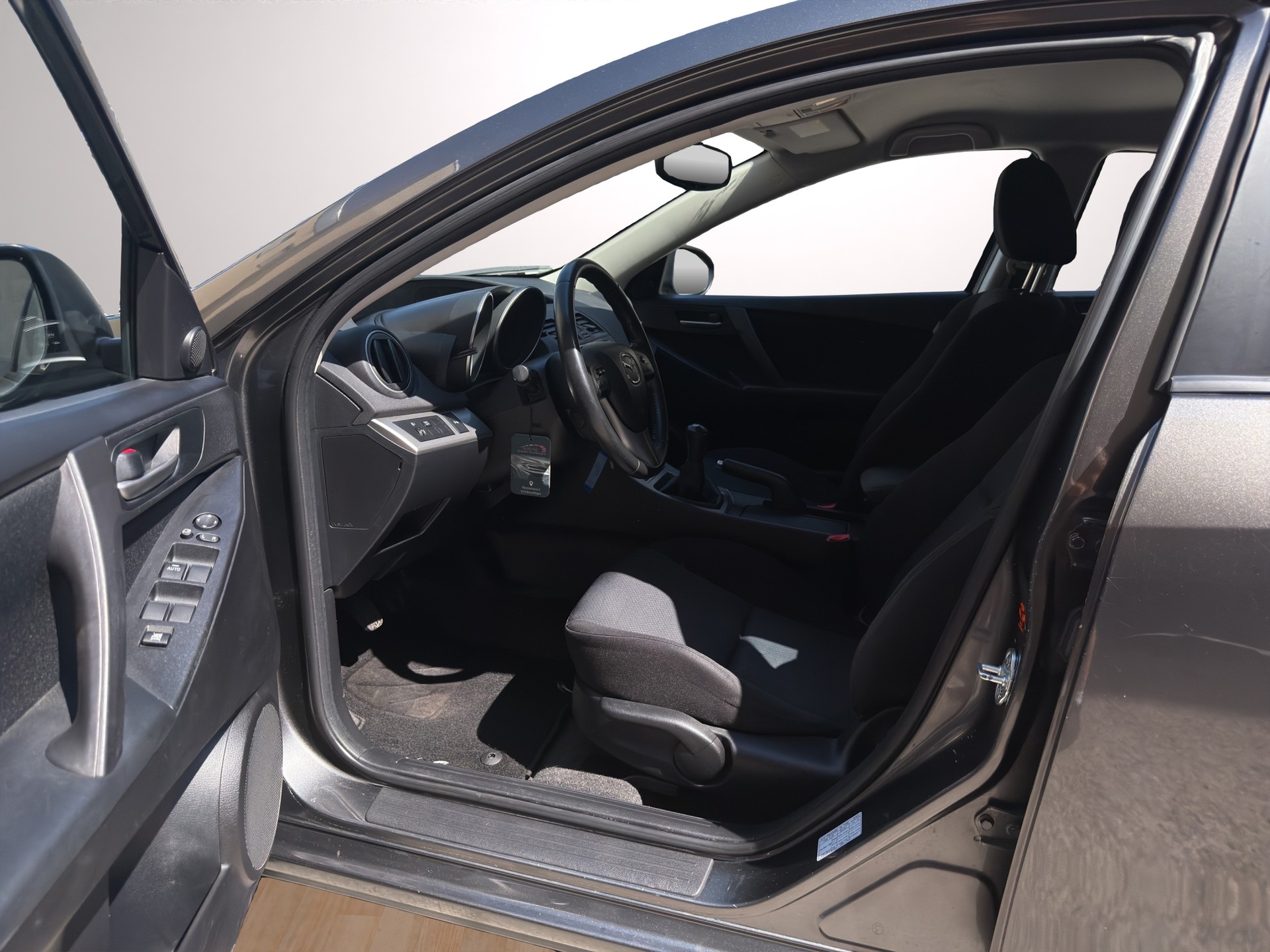 MAZDA 3 1.6 16V Confort-image-8