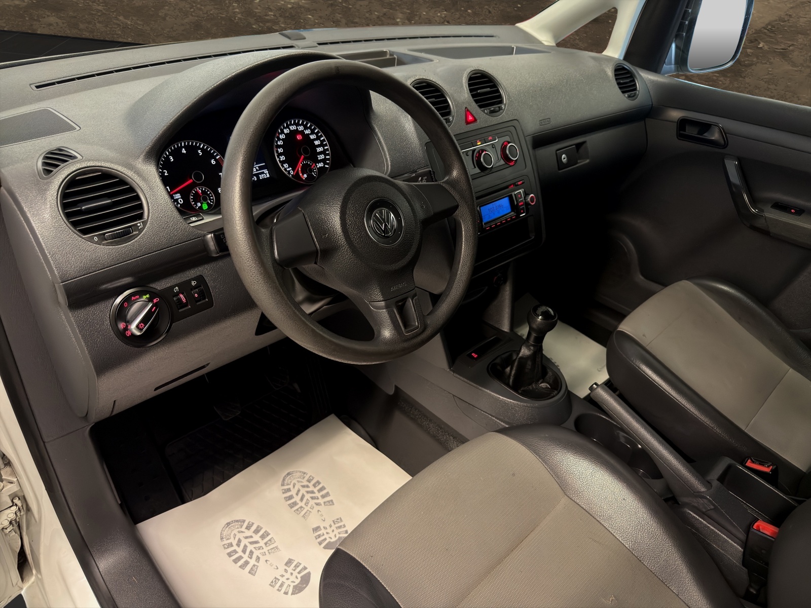VW Caddy Maxi 2.0 EcoFuel-image-6