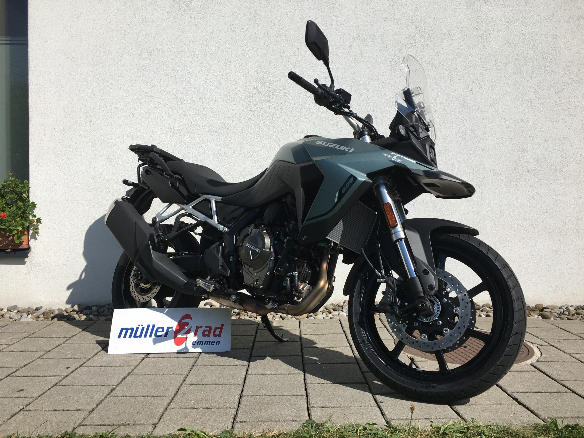 SUZUKI DL 800 V-Strom-image-0