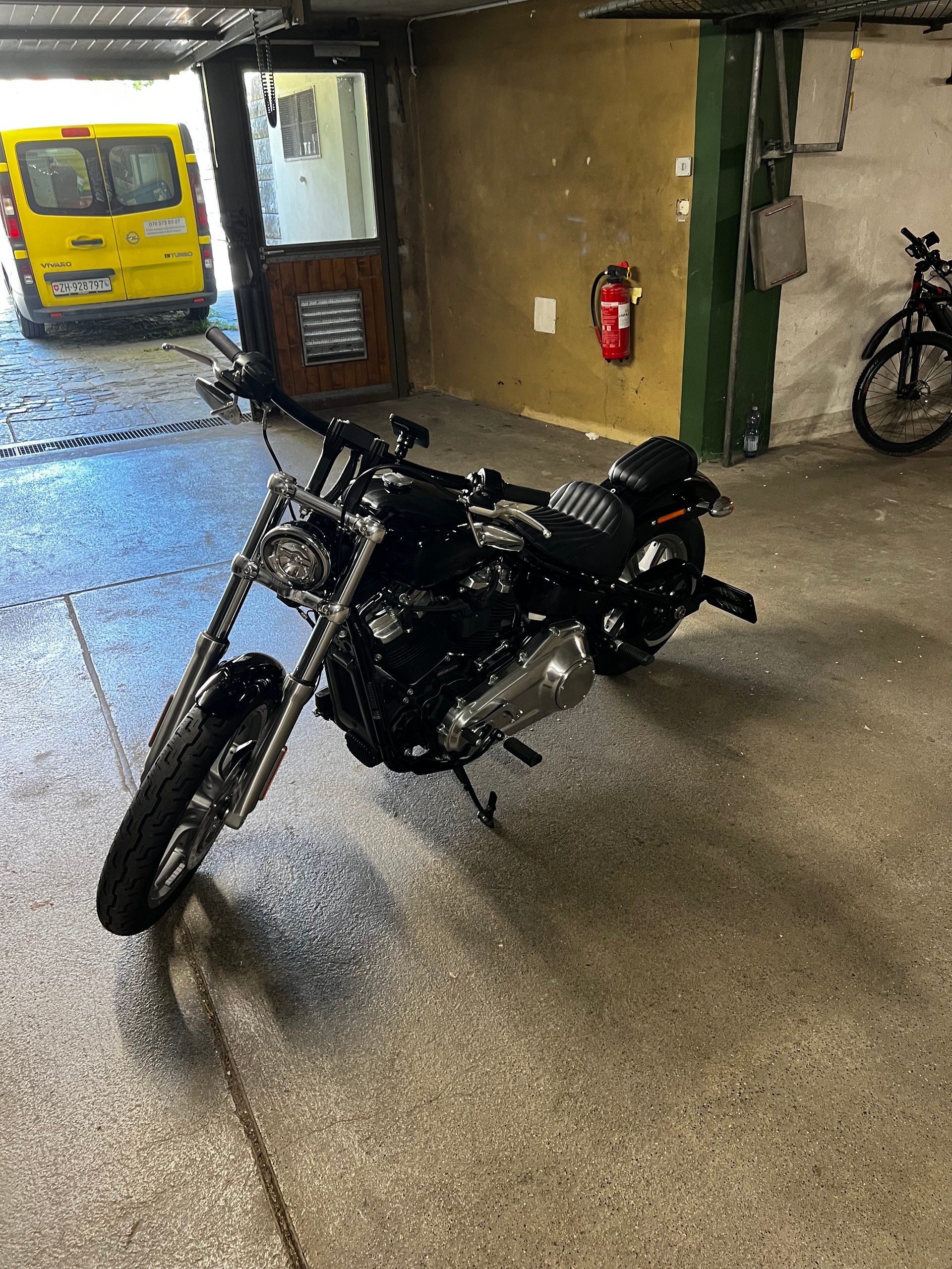 HARLEY-DAVIDSON Fxst Softail Standart-image-2