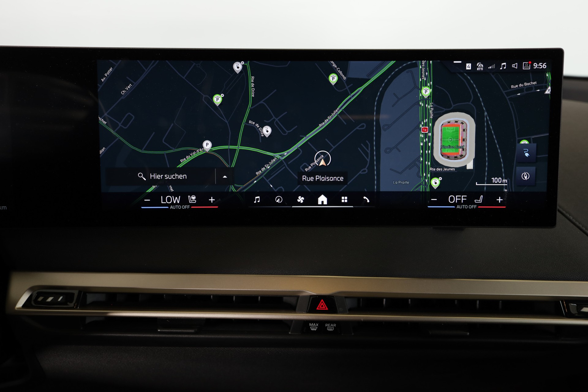 BMW iX xDrive50-image-19