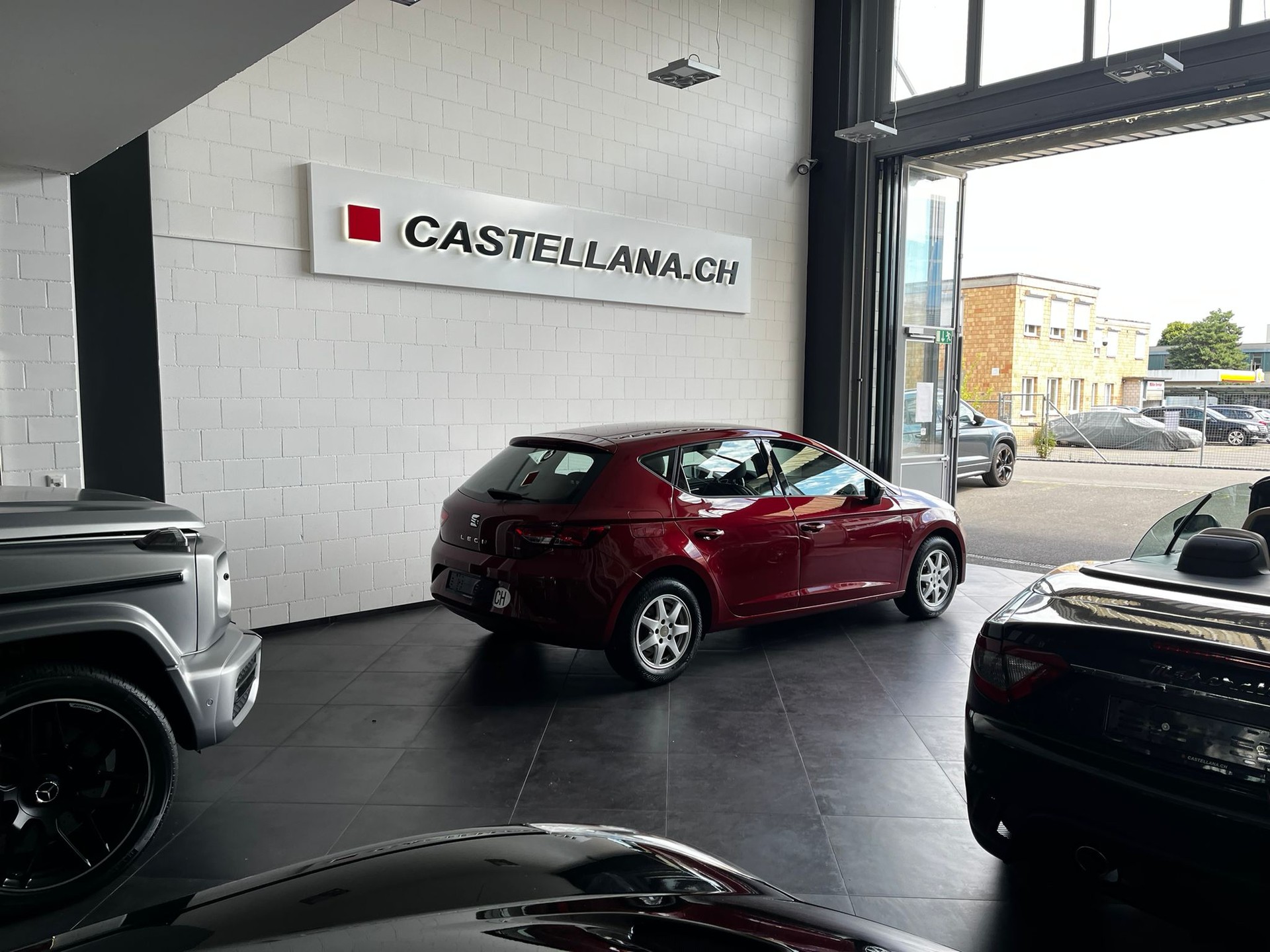 SEAT Leon 1.2 TSI Style DSG-showroom-element-3
