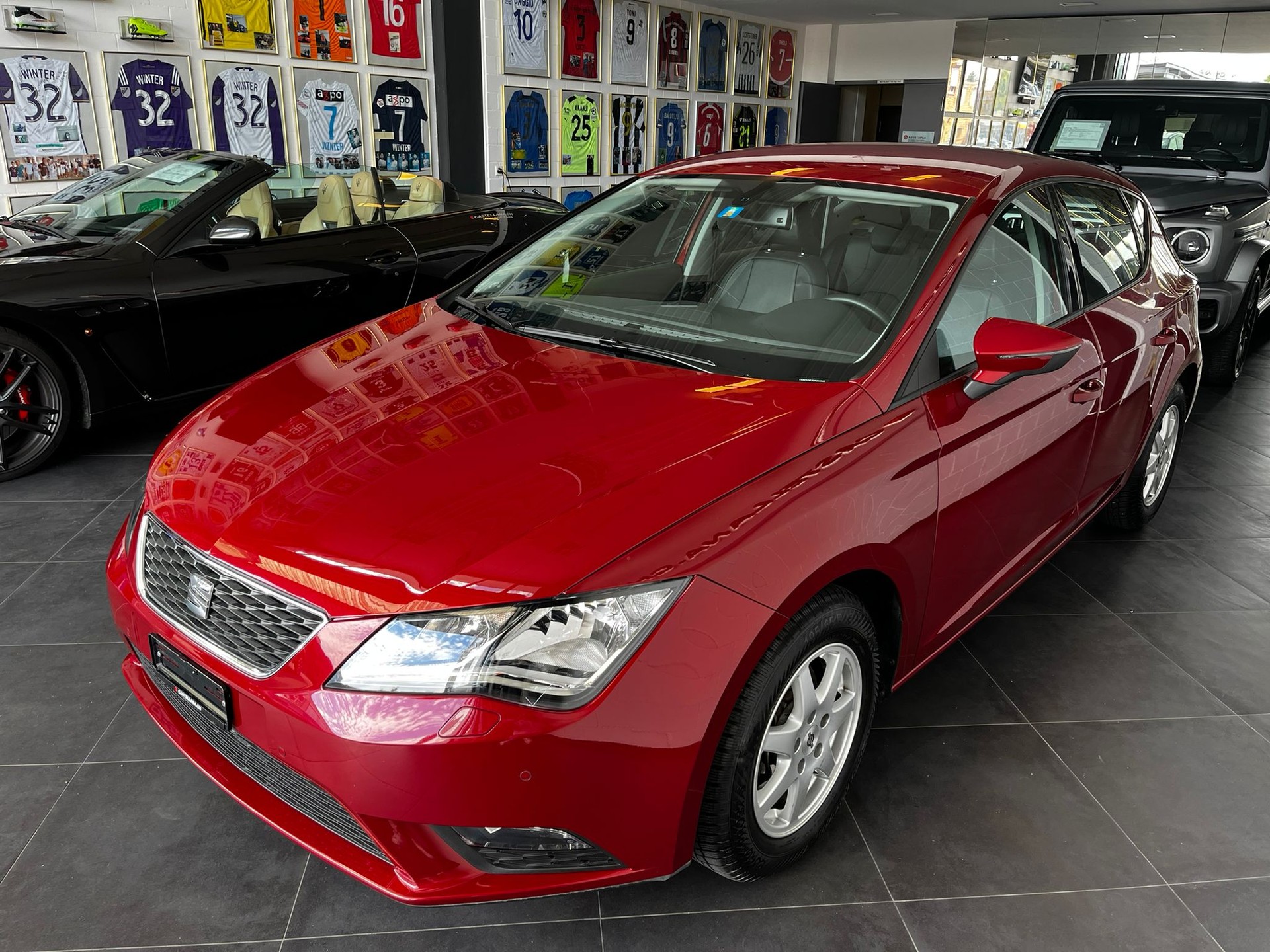 SEAT Leon 1.2 TSI Style DSG-showroom-element-2