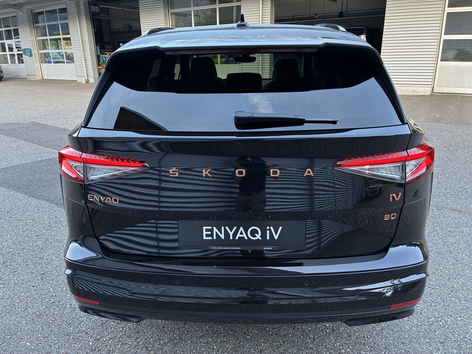SKODA ENYAQ iV 80x Founders Edition-image-6