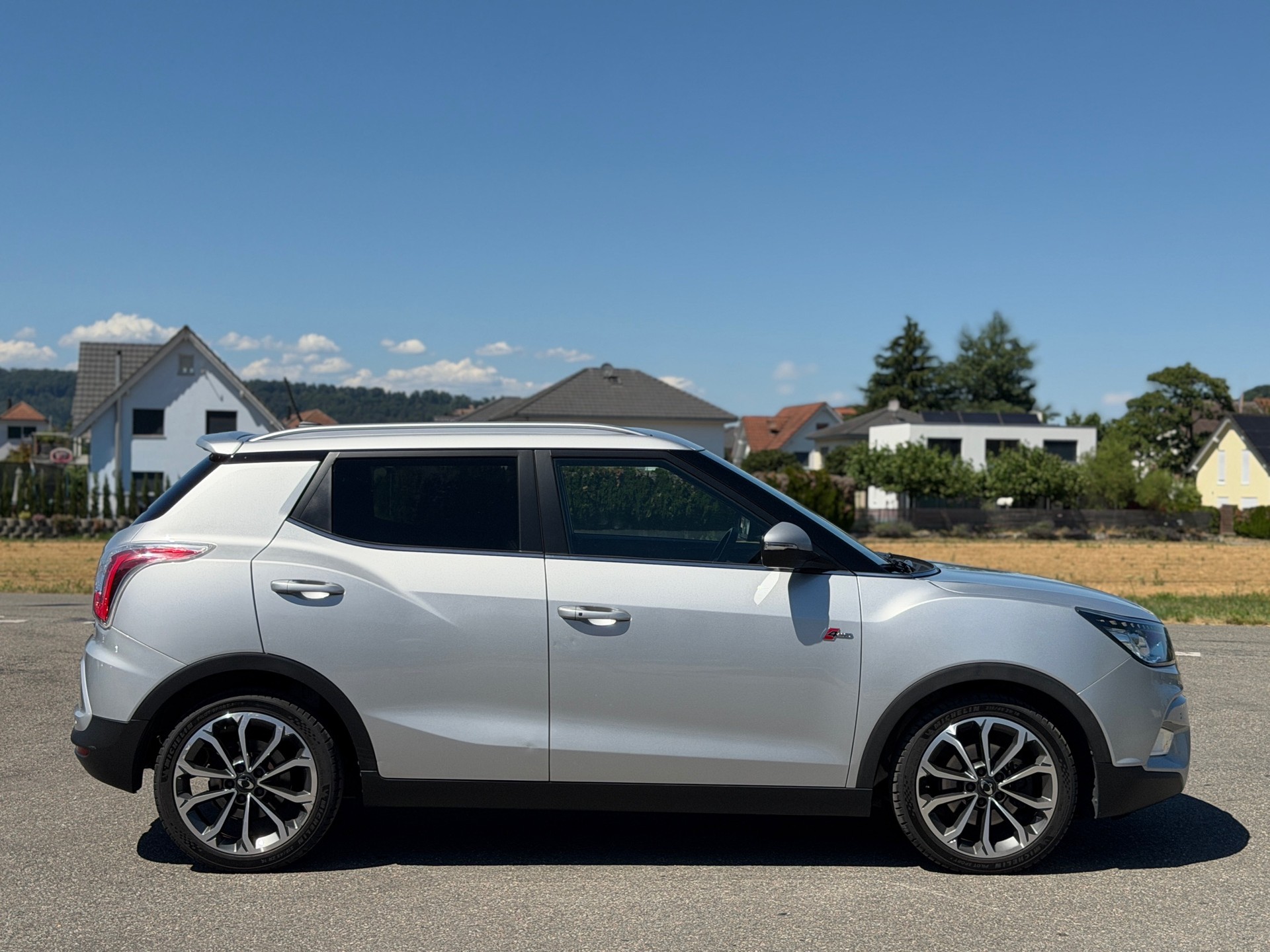 KGM-SsangYong Tivoli 1.6 eXDi Sapphire 4WD Automatic-image-11
