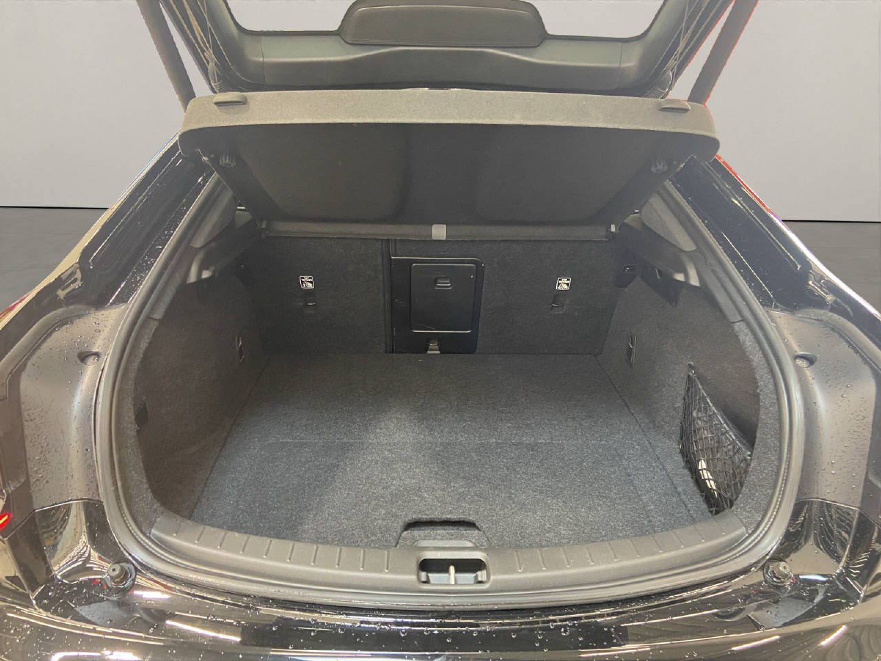 POLESTAR 2 Long Range Single Motor-image-11