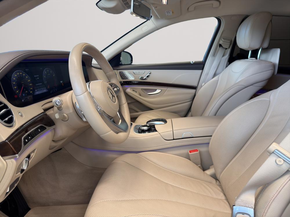 MERCEDES-BENZ S 560 L-image-9