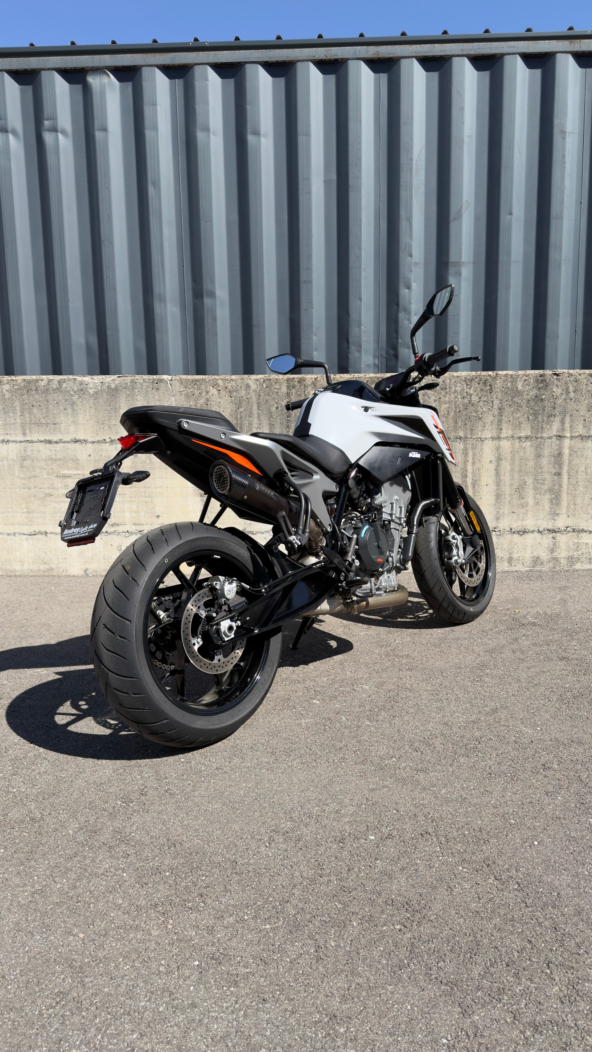 KTM 790 Duke-image-2