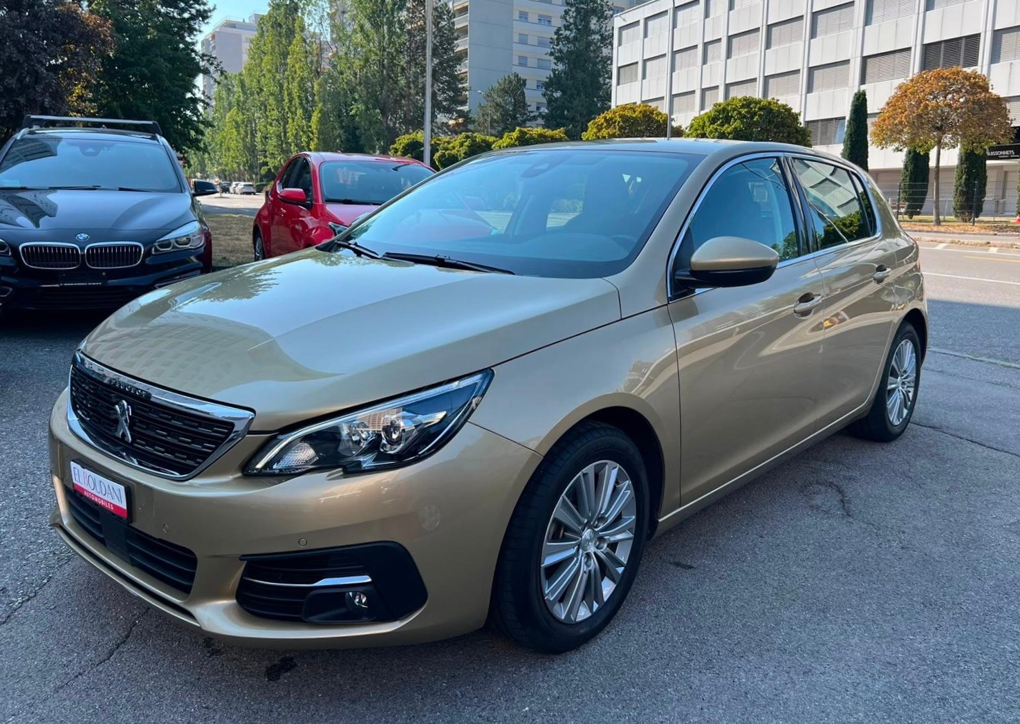 PEUGEOT 308 1.2 Pure Tech Style EAT8