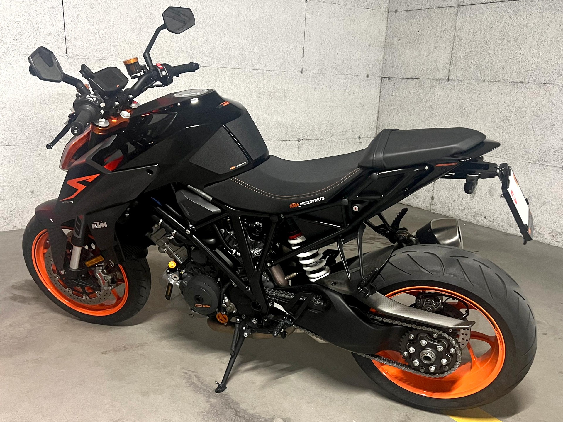 KTM 1290 Super Duke R-image-2