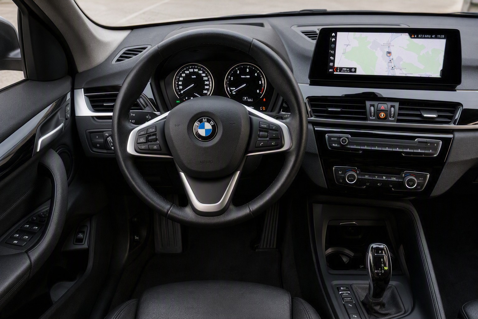 BMW X1 xDrive 20d Sport Steptronic-image-2