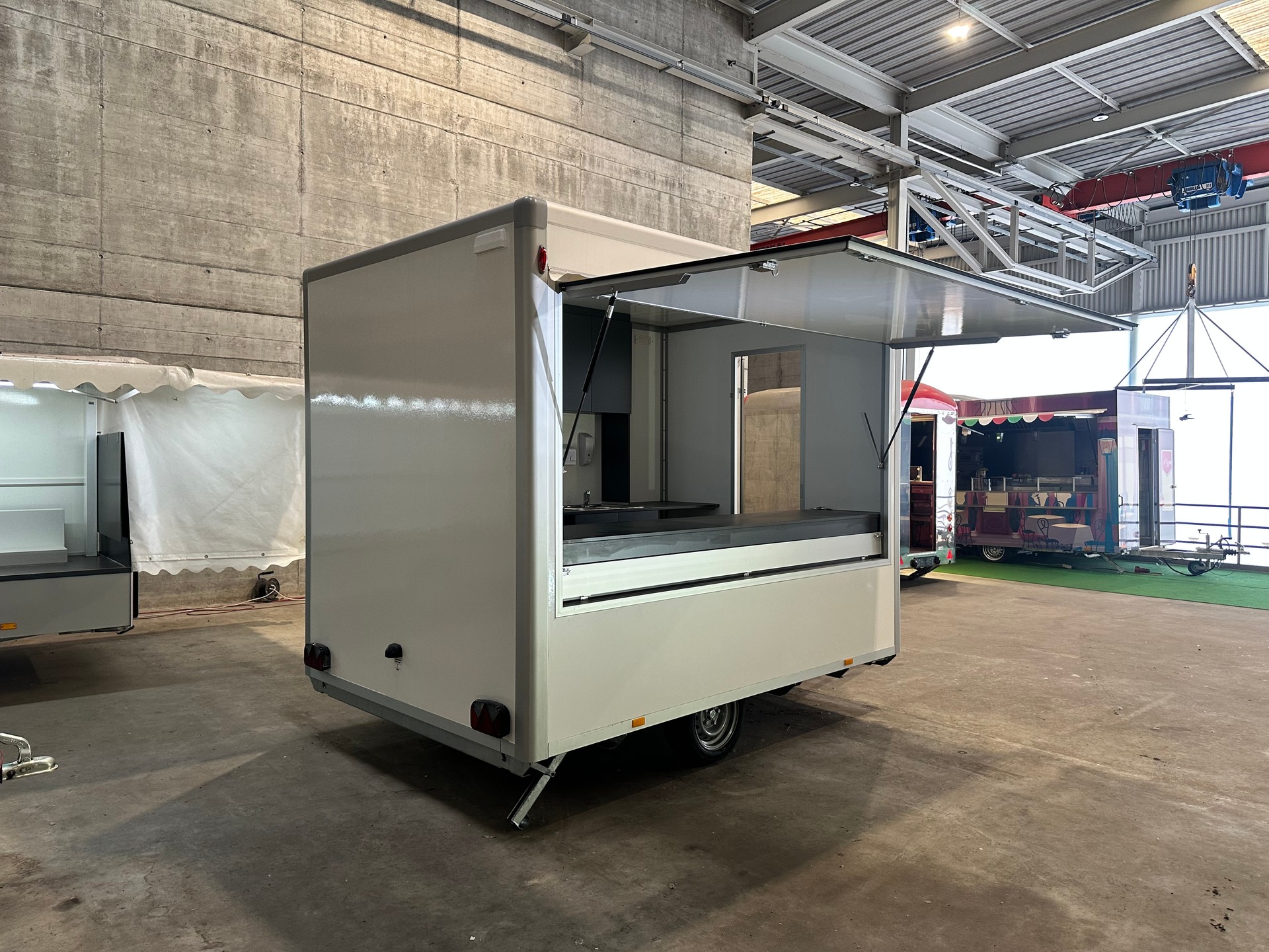 WENK ST300R-showroom-element-2