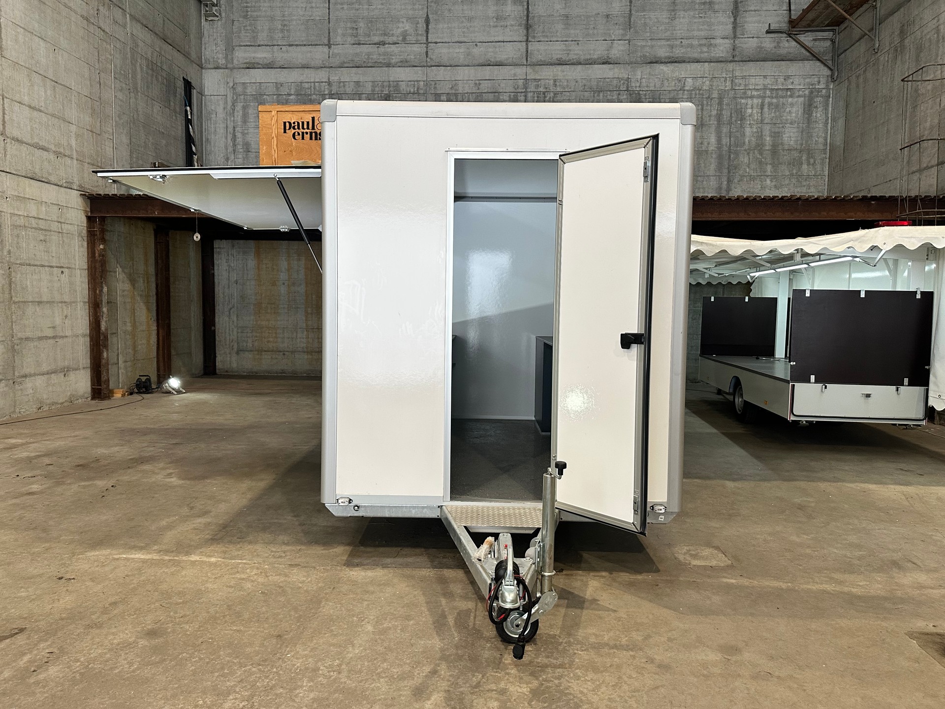 WENK ST300R-showroom-element-3