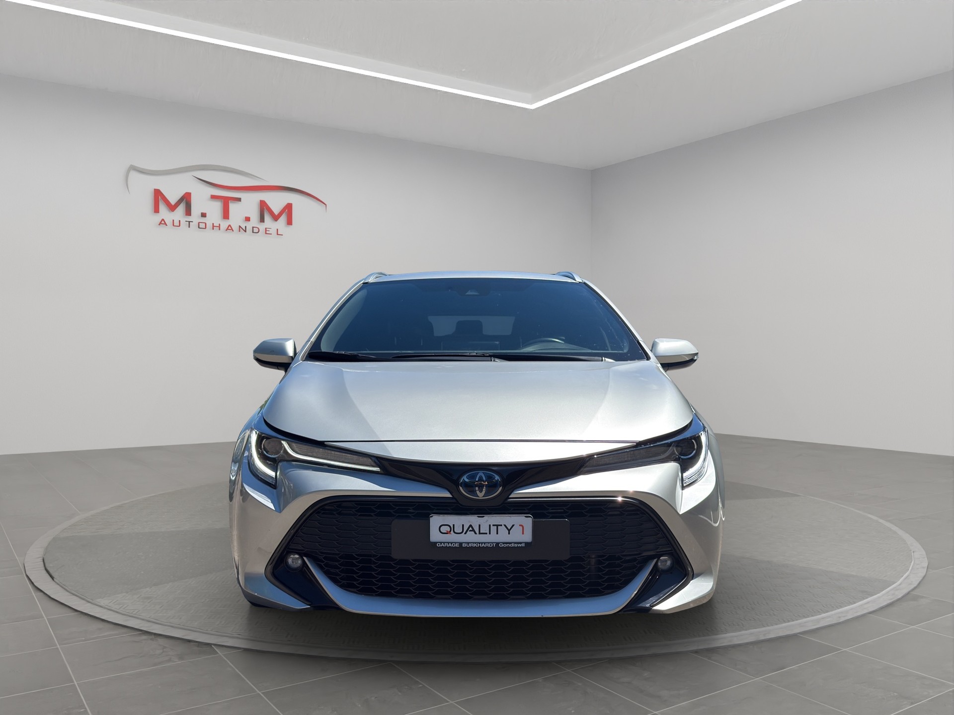 TOYOTA Corolla Touring Sports 1.8 HSD Comfort e-CVT-showroom-element-2