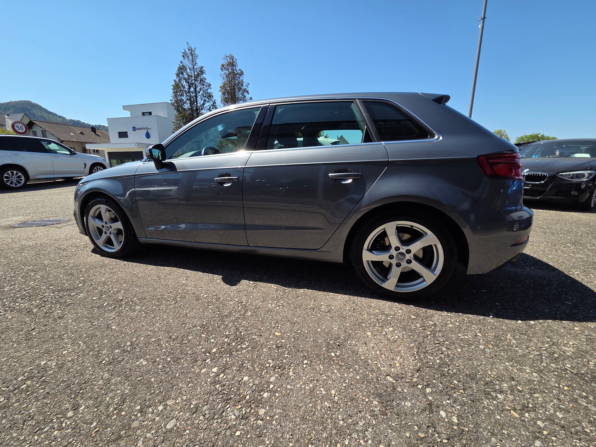 AUDI A3 Sportback 2.0 TFSI Design quattro S-tronic-showroom-element-3
