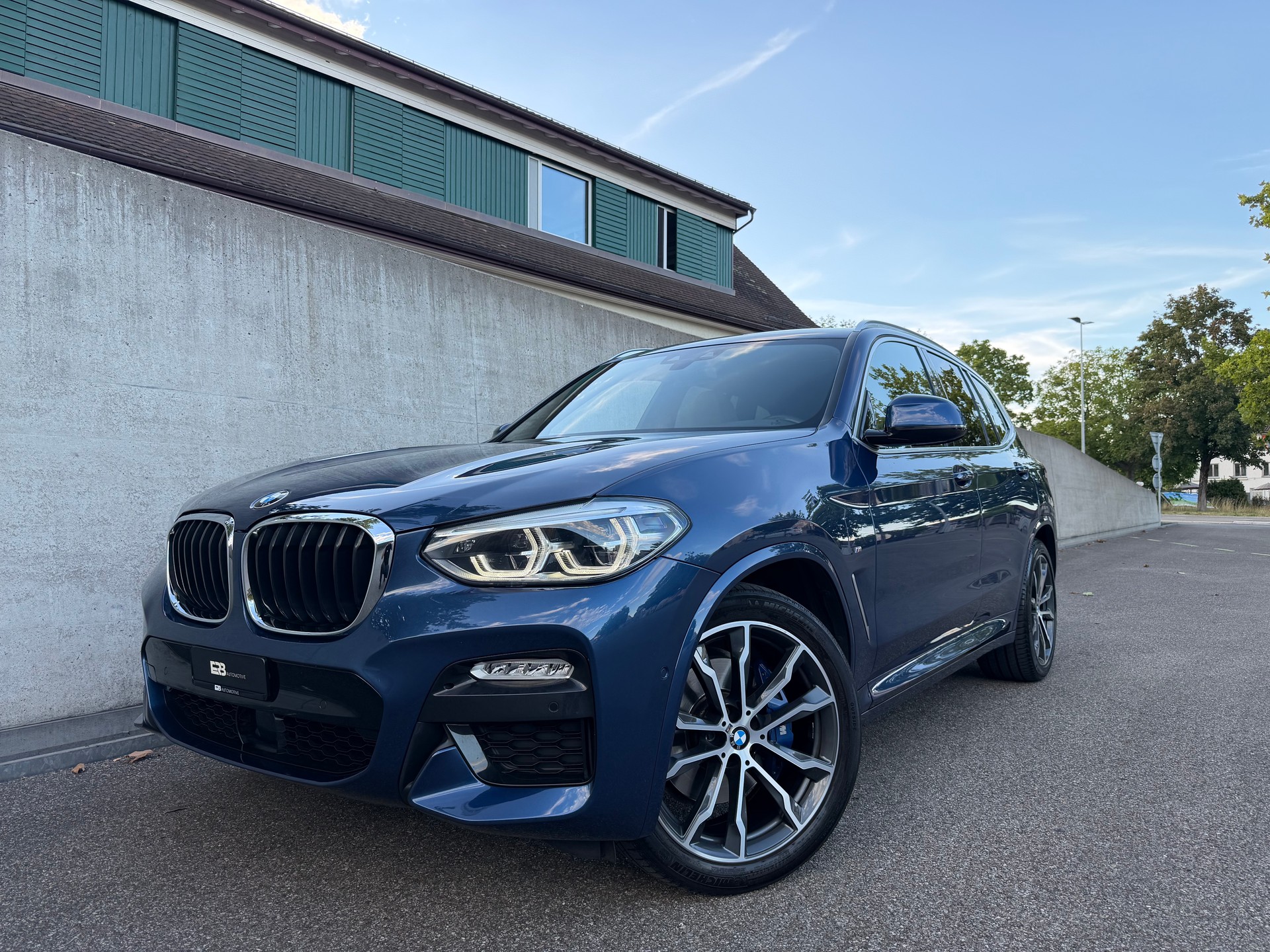 BMW X3 xDrive 30i M Sport Steptronic | HUD | Standheizung | AHK | LED | Driving Assistant Plus