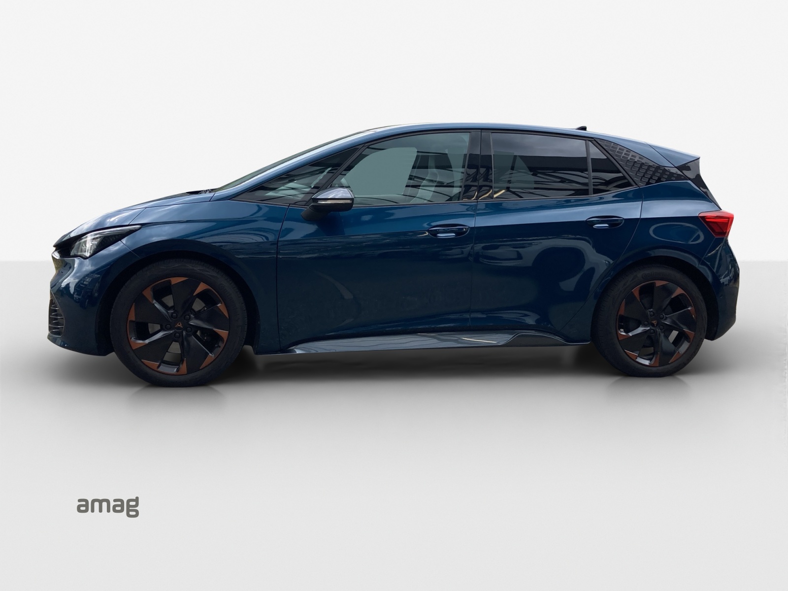 CUPRA Born 58 kWh-showroom-element-1
