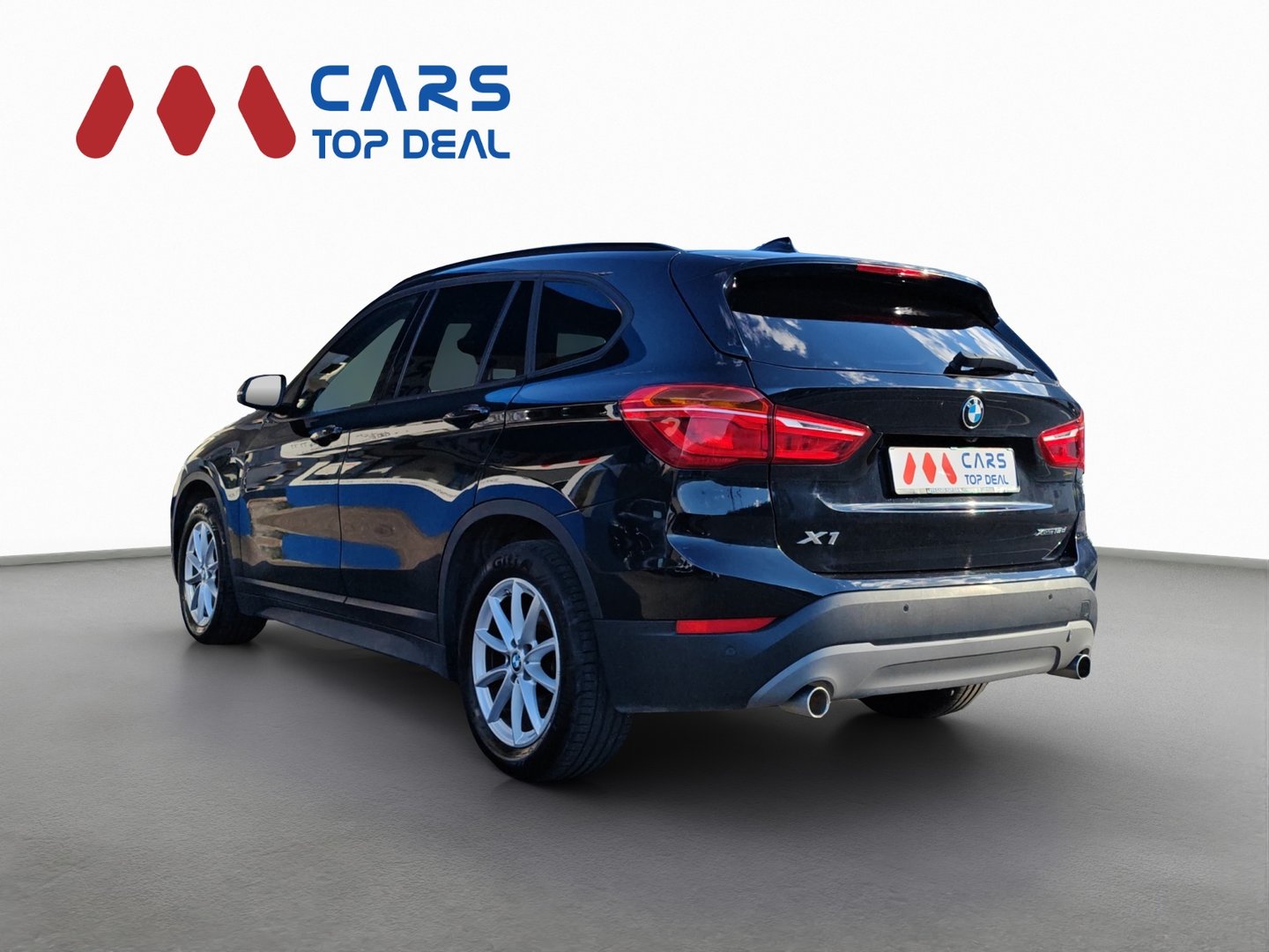 BMW X1 xDrive 18d Steptronic – Aut. – ACC, caméra, 2 jeux de roues [Expertisé + Garantie 12 mois]-showroom-element-3