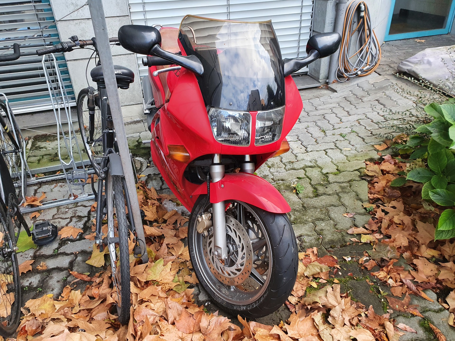 HONDA VFR 750 F N-image-0