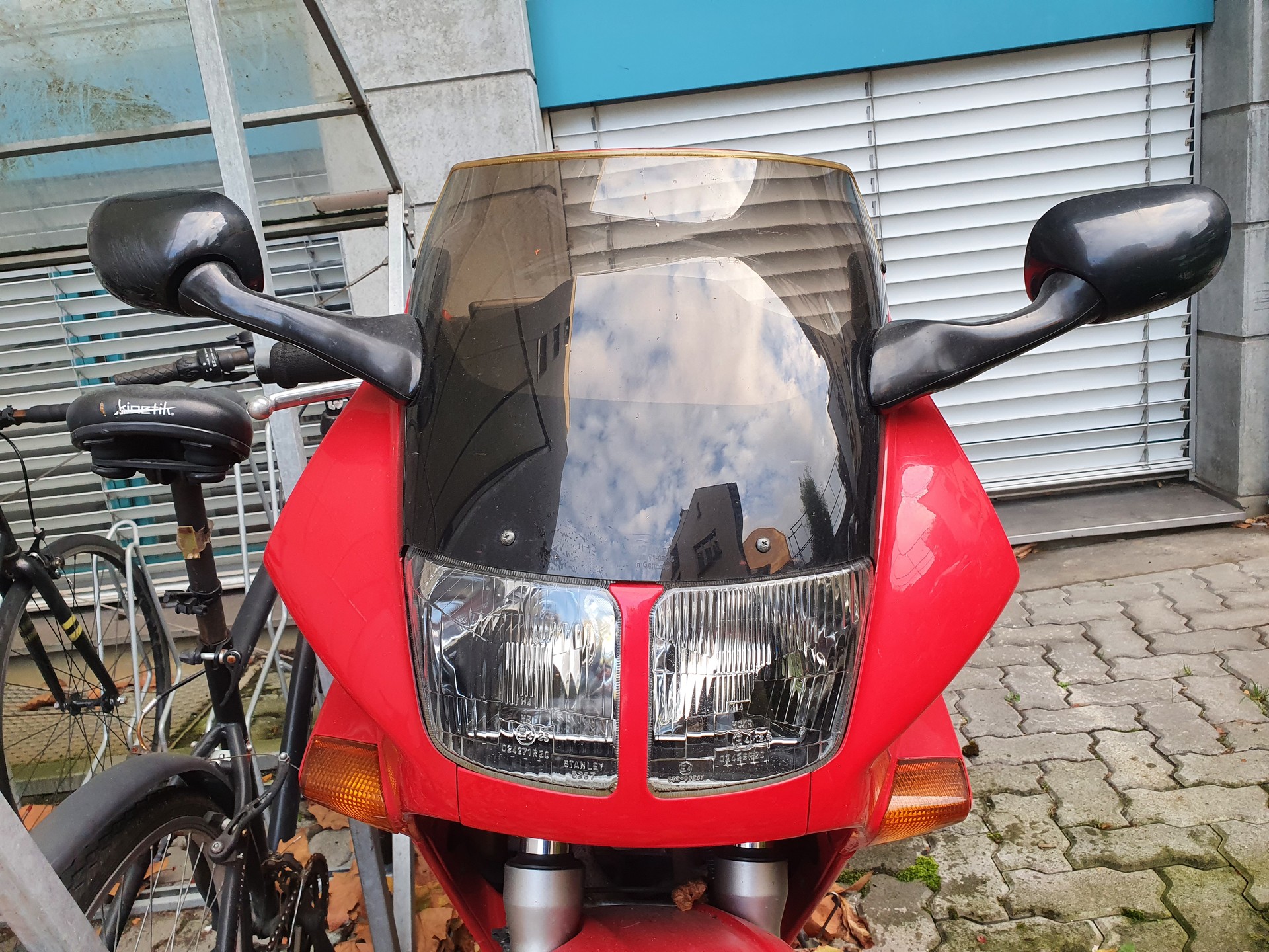 HONDA VFR 750 F N-image-2