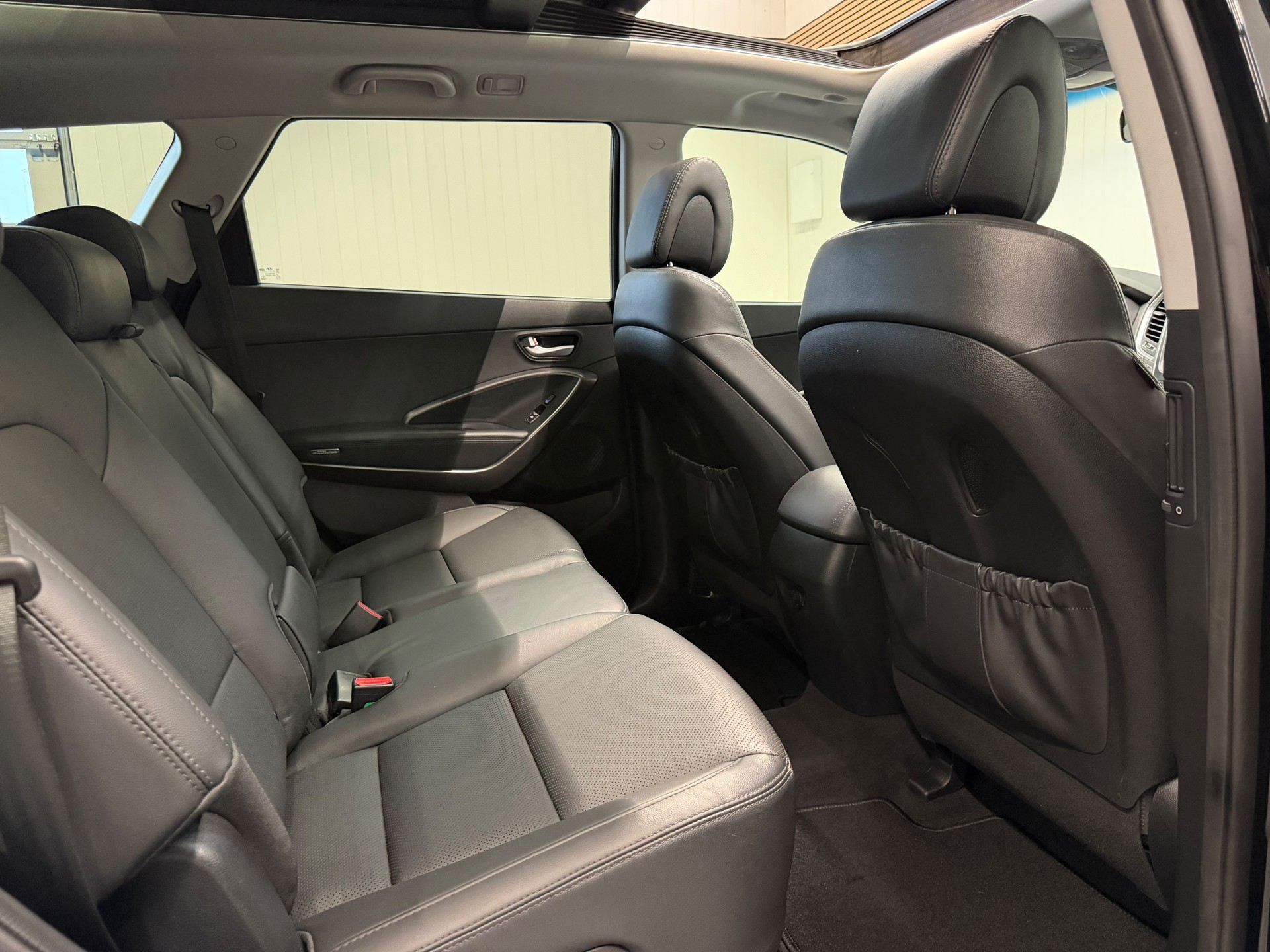 HYUNDAI Gr.SantaFe 2.2 CRDI Vertex 4WD Automatic - frisch ab MFK und Service - 7 Plätzer-image-12